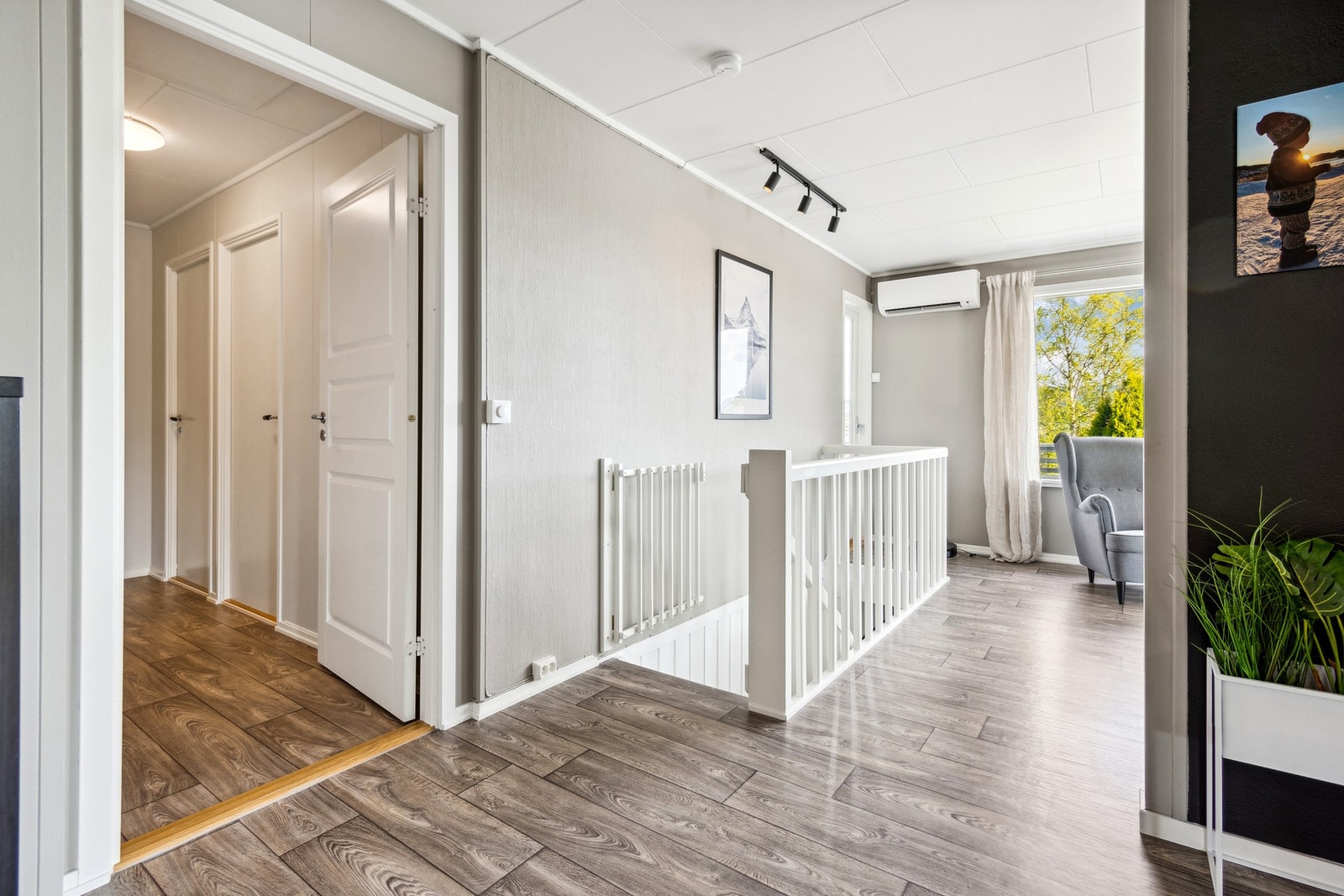 God planløsning med åpen løsning, samtidig som hver sone er litt skjermet. Galleribilde