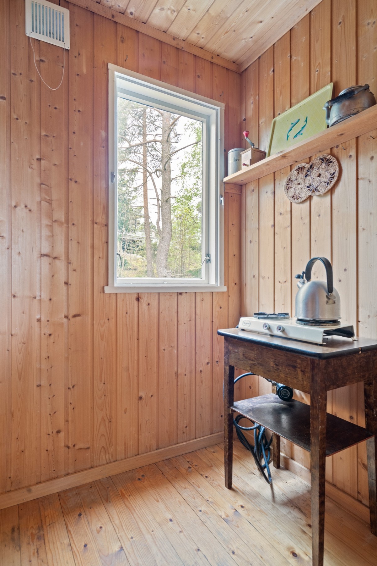 Innvendige tak har trepanel Galleribilde