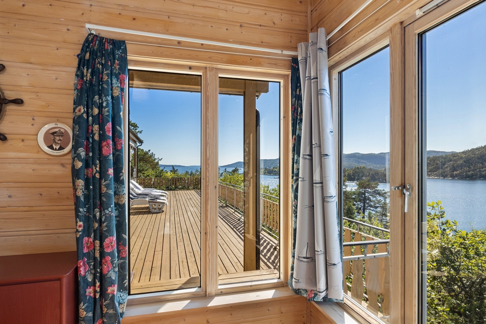 Utsikt fra hovedsoverom Galleribilde