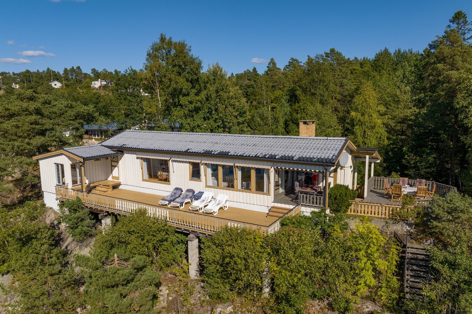 Fasaden sett fra vest Galleribilde