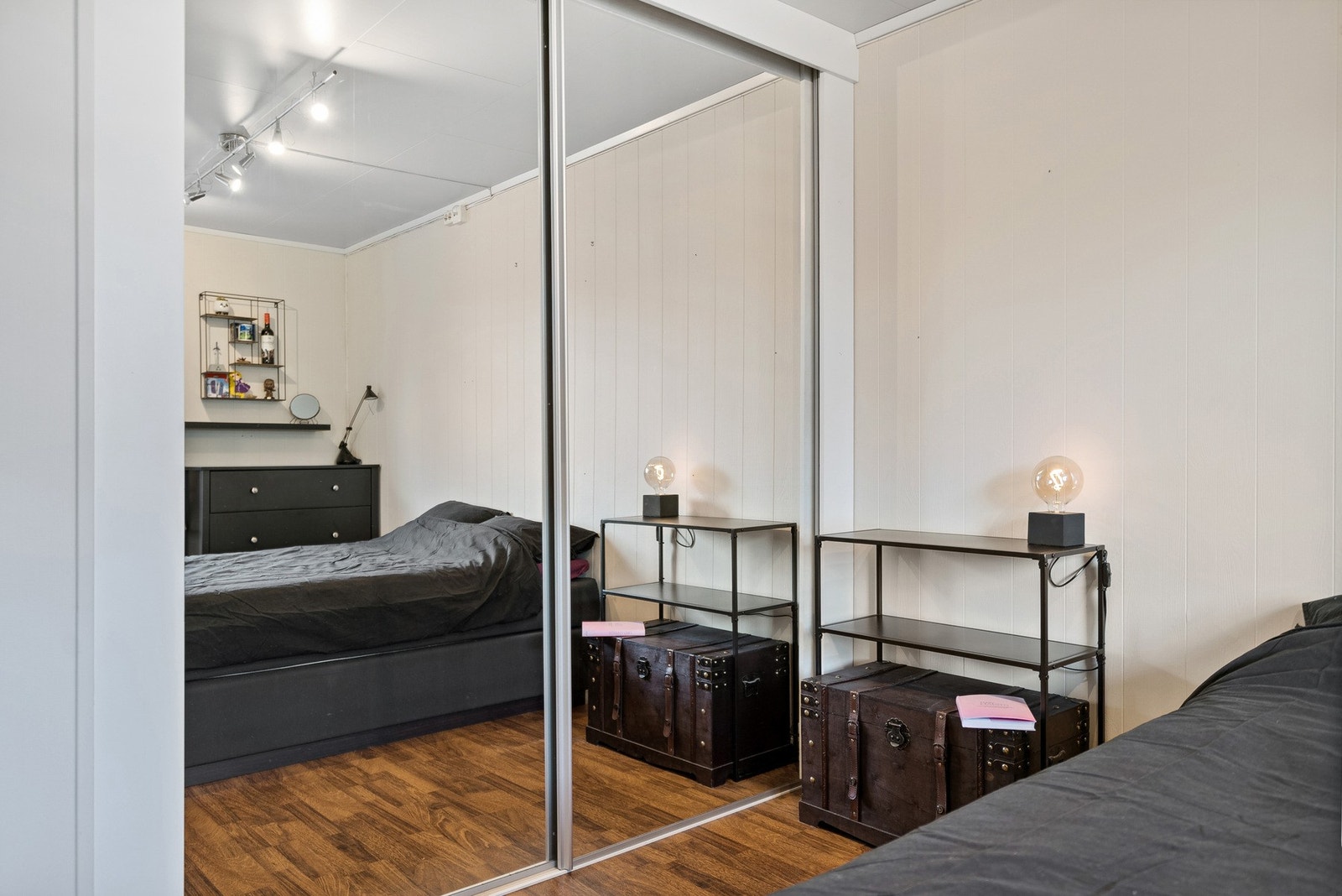 Skyvedørsgarderobe Galleribilde