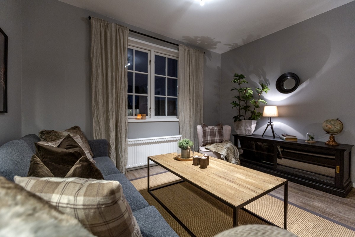 Her kan en senke skulderene og finne roen på Skeikampen - med milevis av trikkeskinner rett utenfor døren Galleribilde