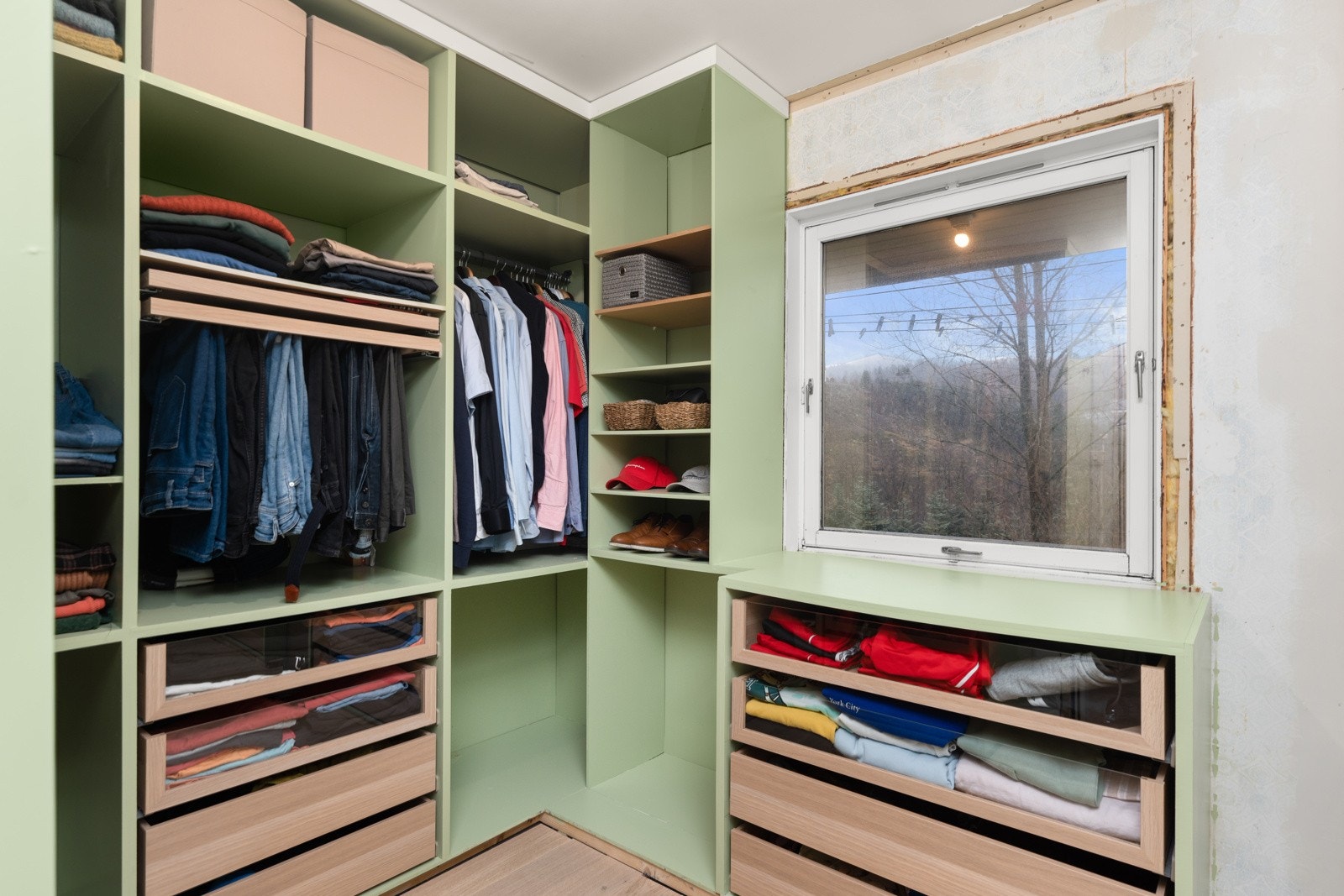 Garderoberom Galleribilde