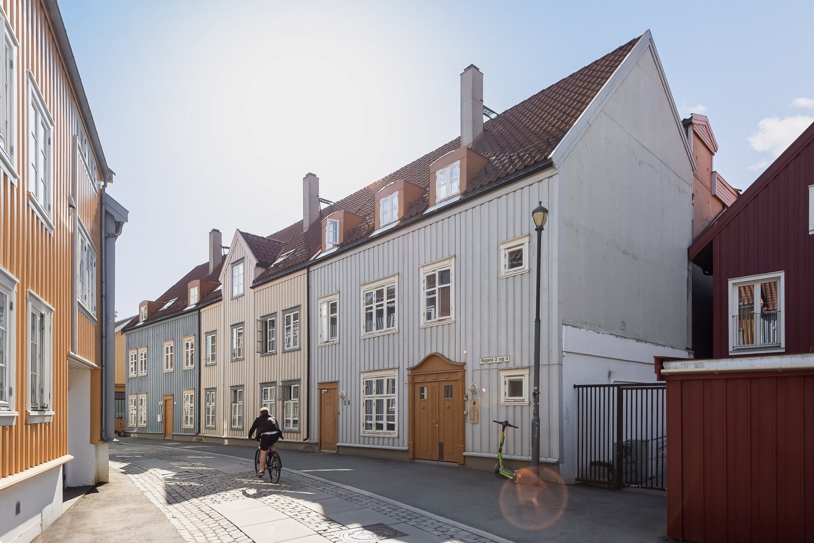 Sameiet er veldrevet og har god økonomi. Skjermet, men sentral beliggenhet midt i hjertet av Trondheim. Galleribilde