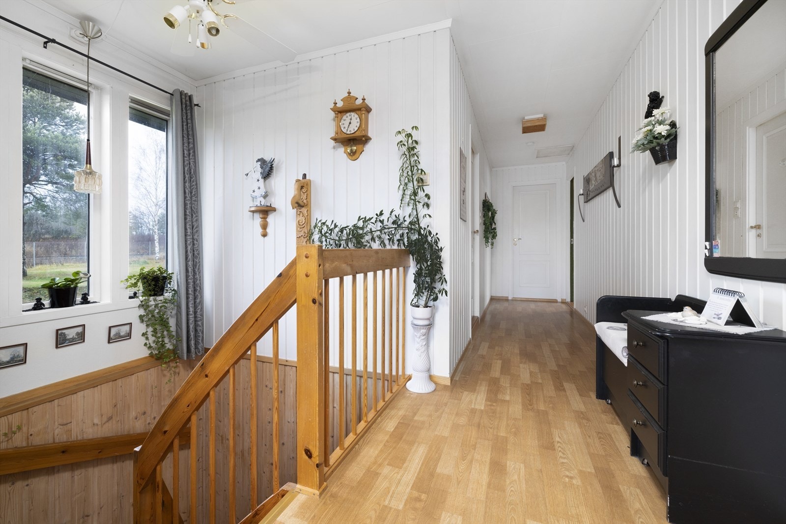 Gang inn til soverom. Galleribilde