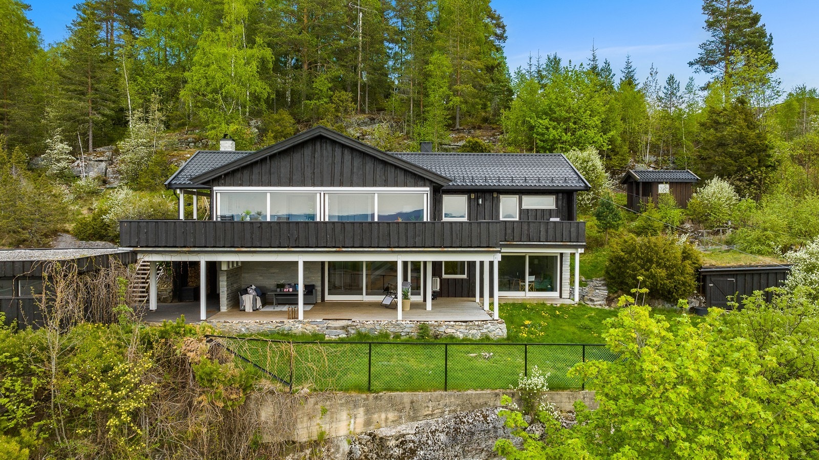 Elstadlia Galleribilde