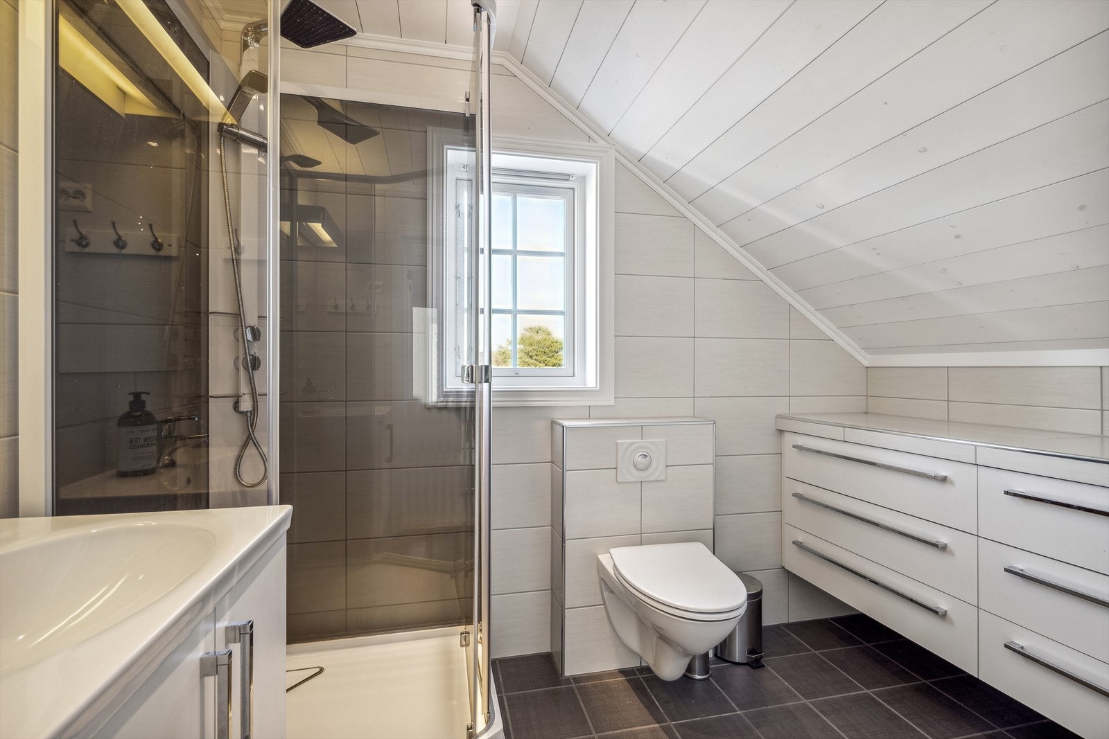 Baderom i 2. etg. Galleribilde