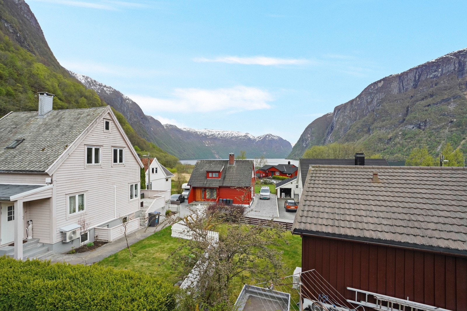 Noe av utsikten fra boligen Galleribilde