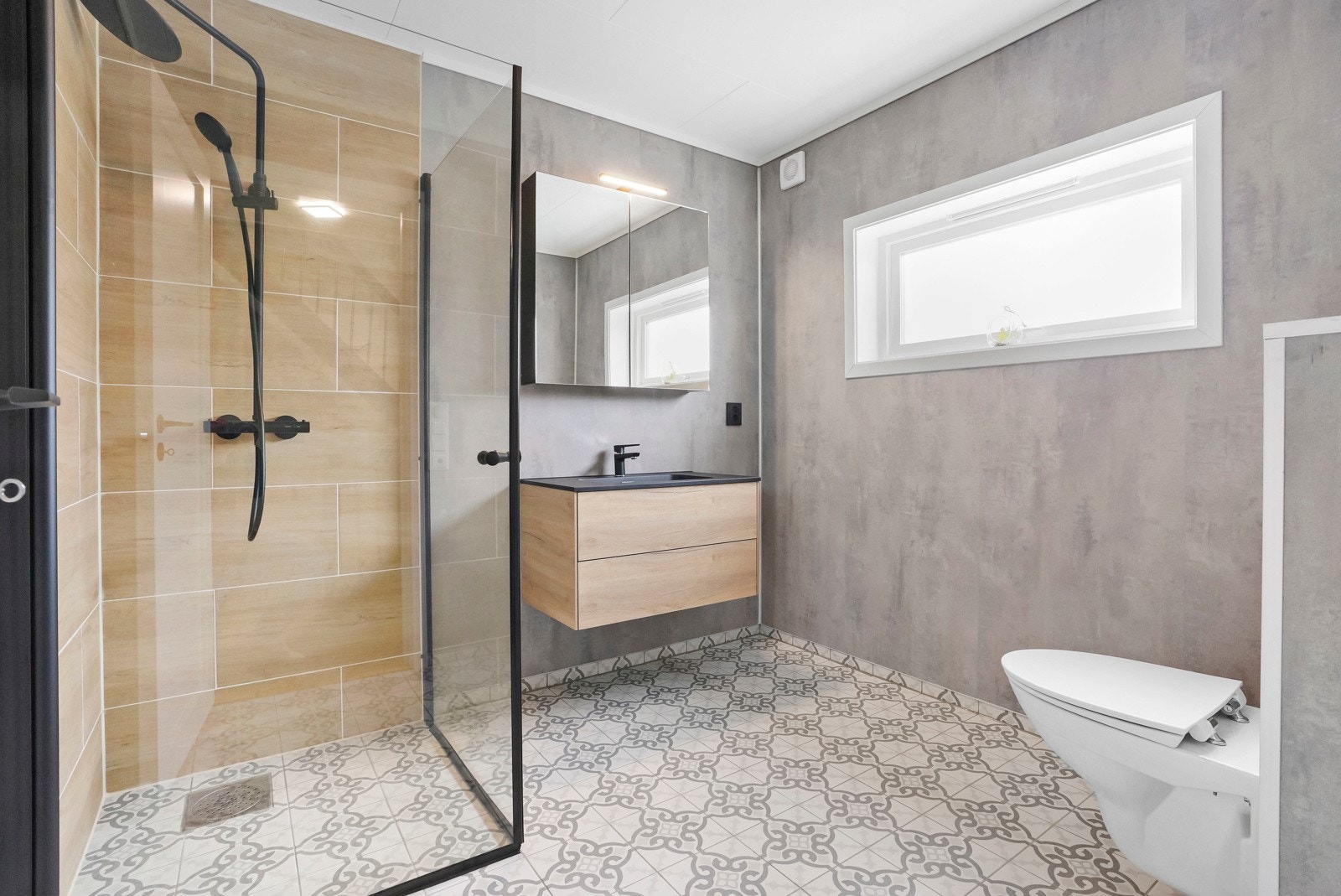 Bad i 2.etg. ble ferdigstilt i 2023 Galleribilde