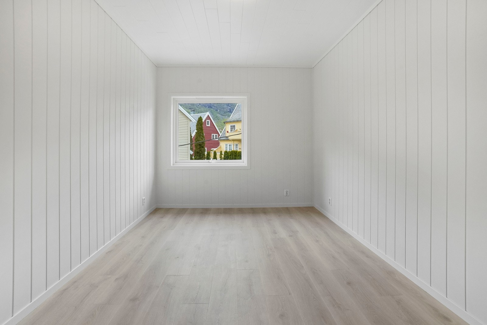 Soverom 2 av 3 Galleribilde