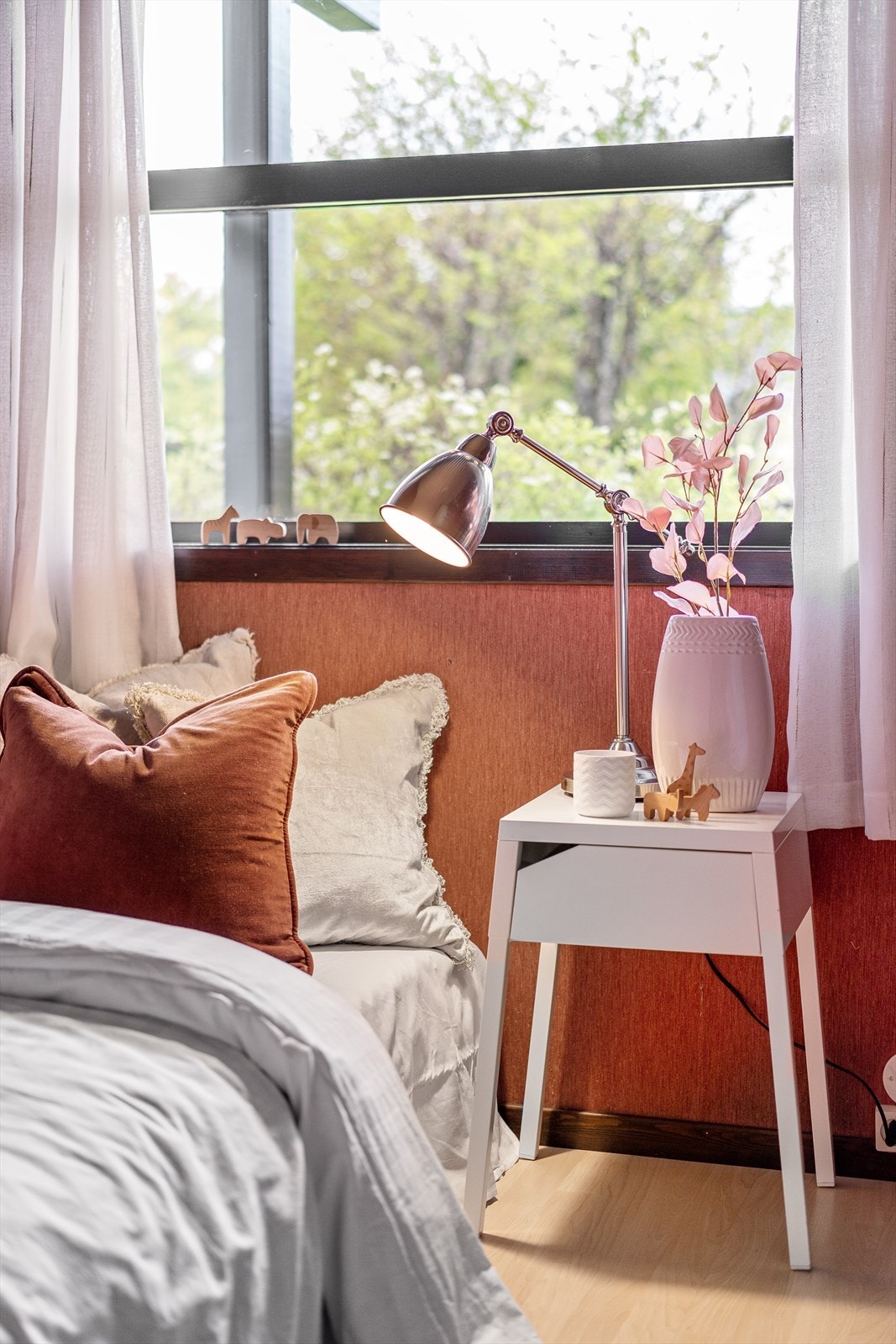 Soveromsdetalj Galleribilde