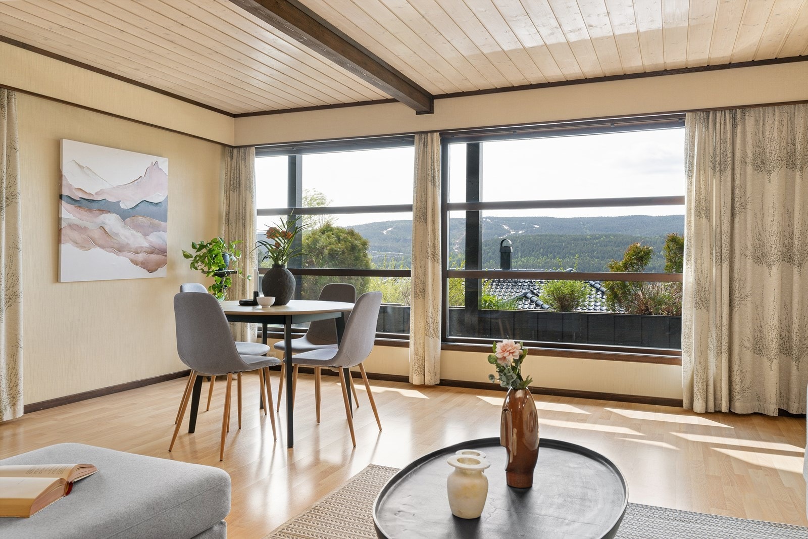 Flott utsikt mot skibakken. Galleribilde