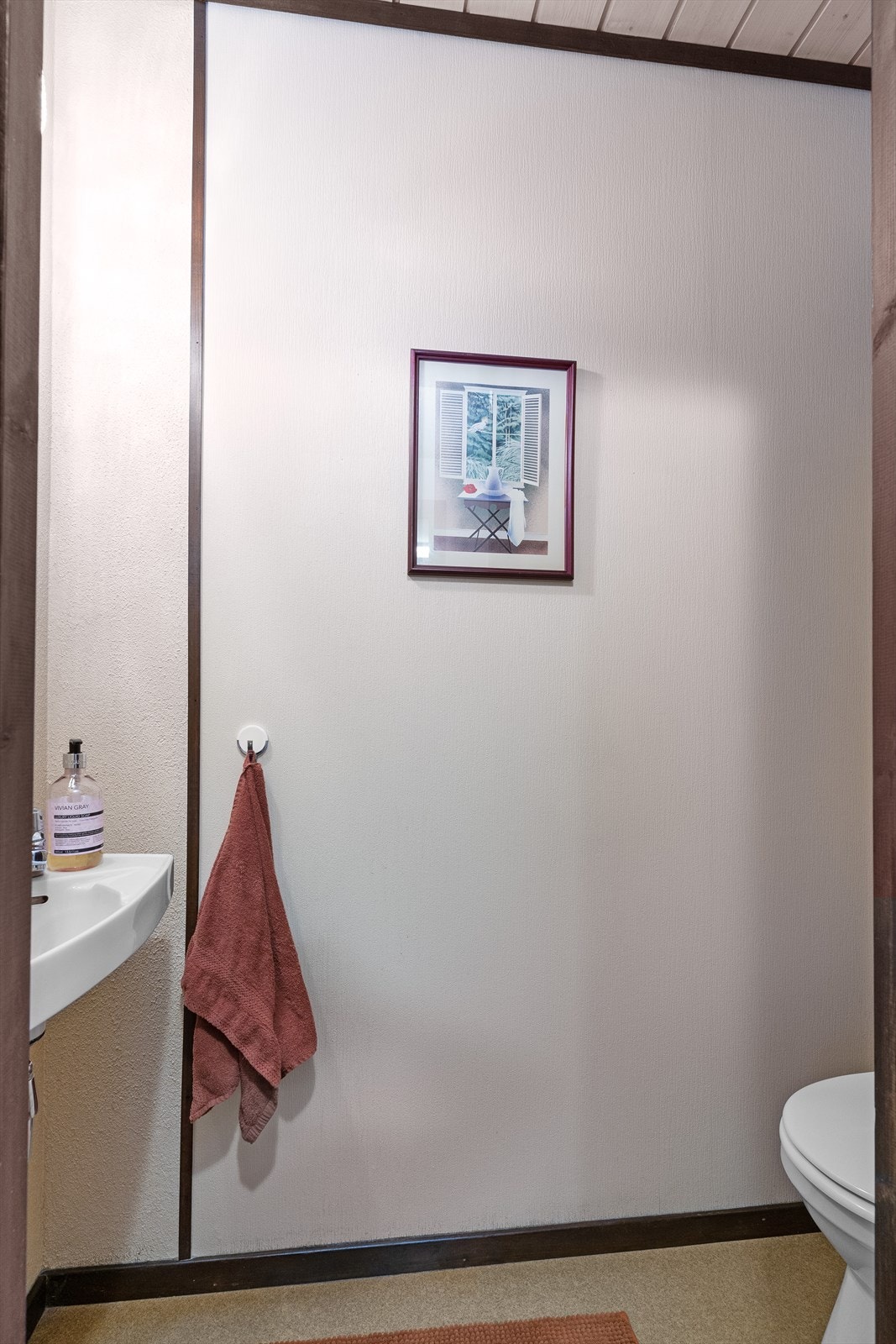 Toalettrom i 1. etg ved vindfanget Galleribilde