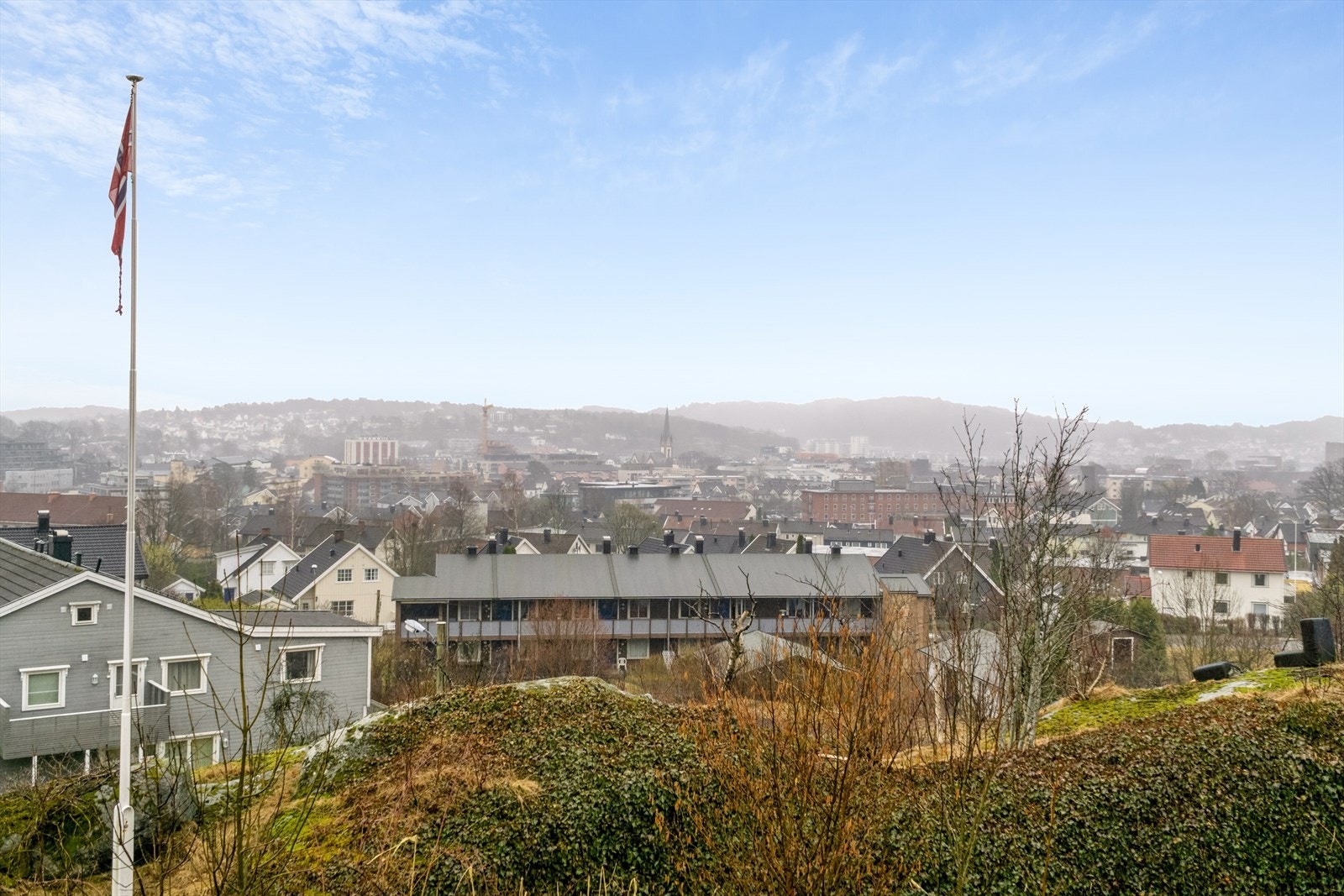 Høyt og fritt beliggende. Galleribilde