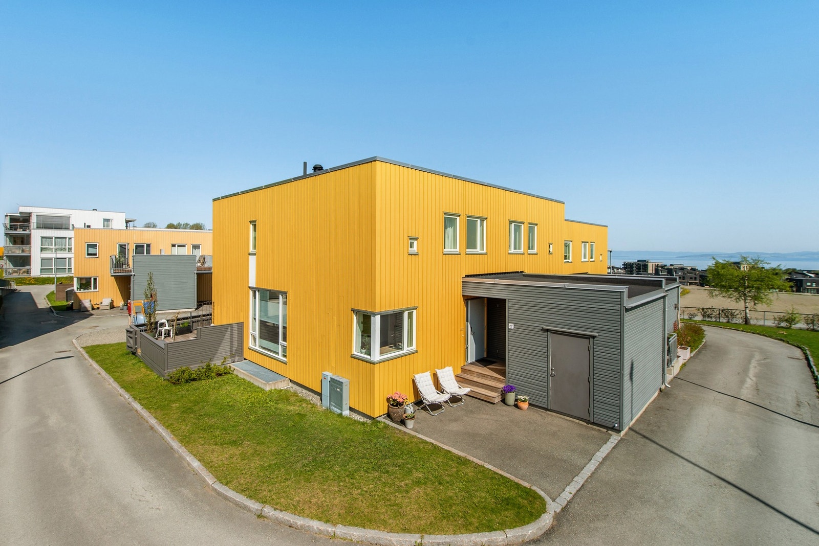 Velkommen til Wilhelm K. Størens veg 27 - Pent rekkehus over 3 plan med ettertraktet beliggenhet Galleribilde