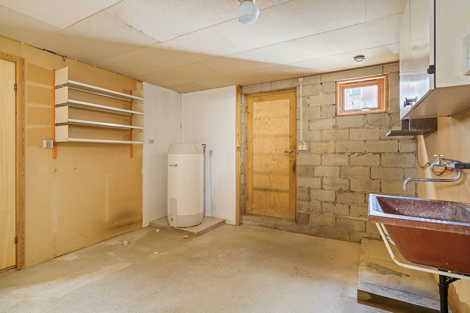 Vaskerom/bi-inngang Galleribilde