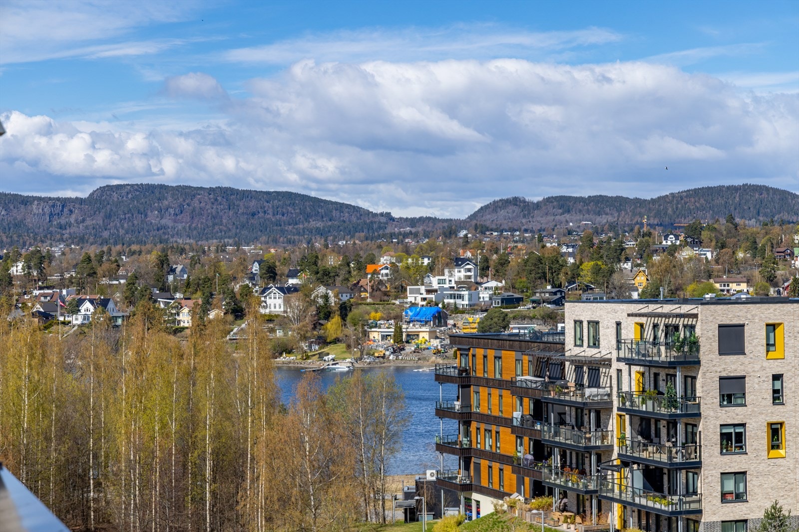 Her mot Bærum og Høvik. Galleribilde