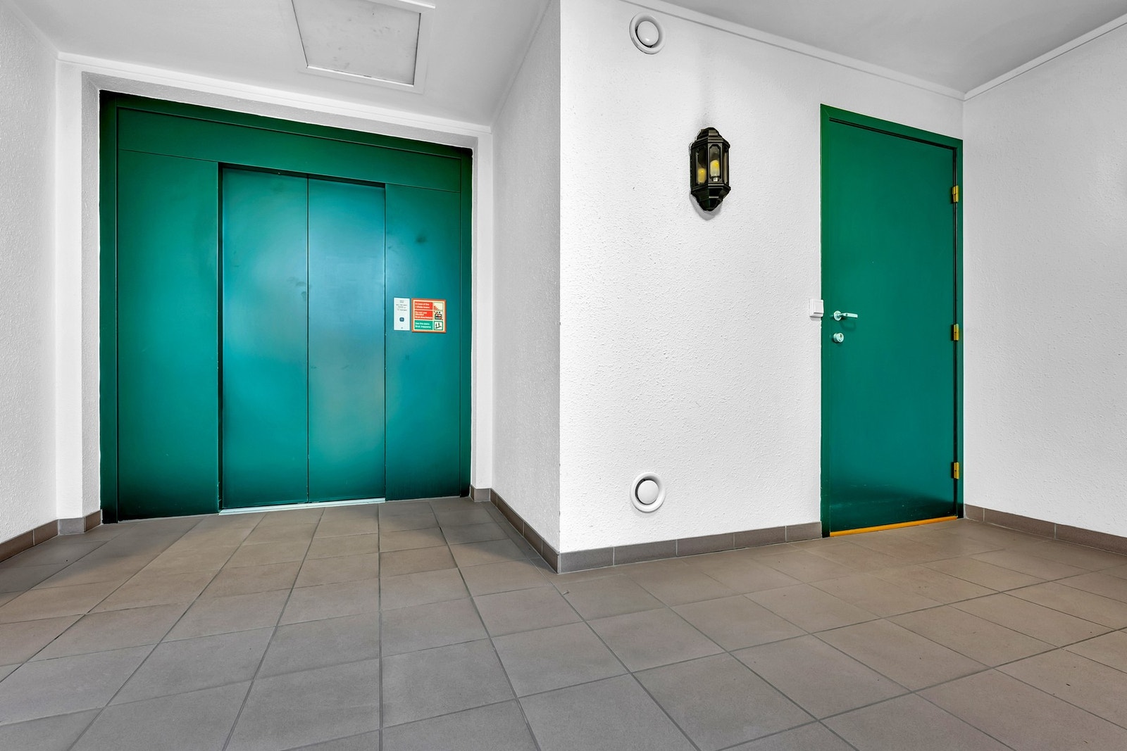 Leiligheten ligger i 4. etg med adkomst via heis. Galleribilde