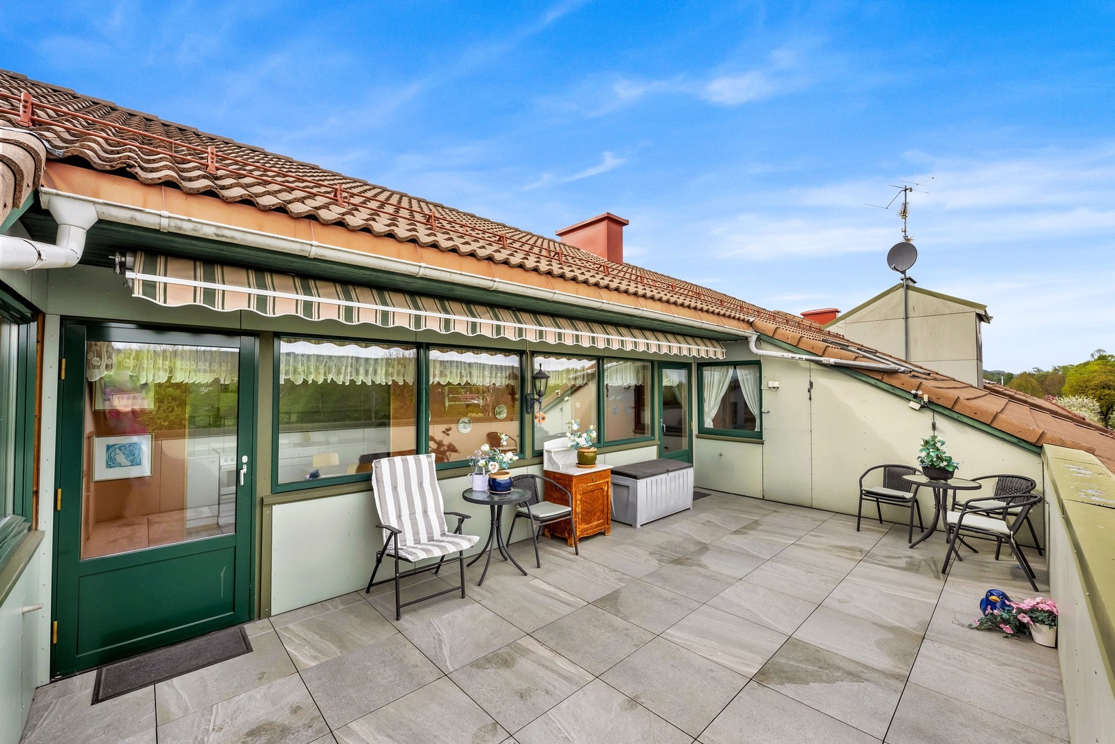 Fin inntrukket takterrasse på 27 kvm Galleribilde