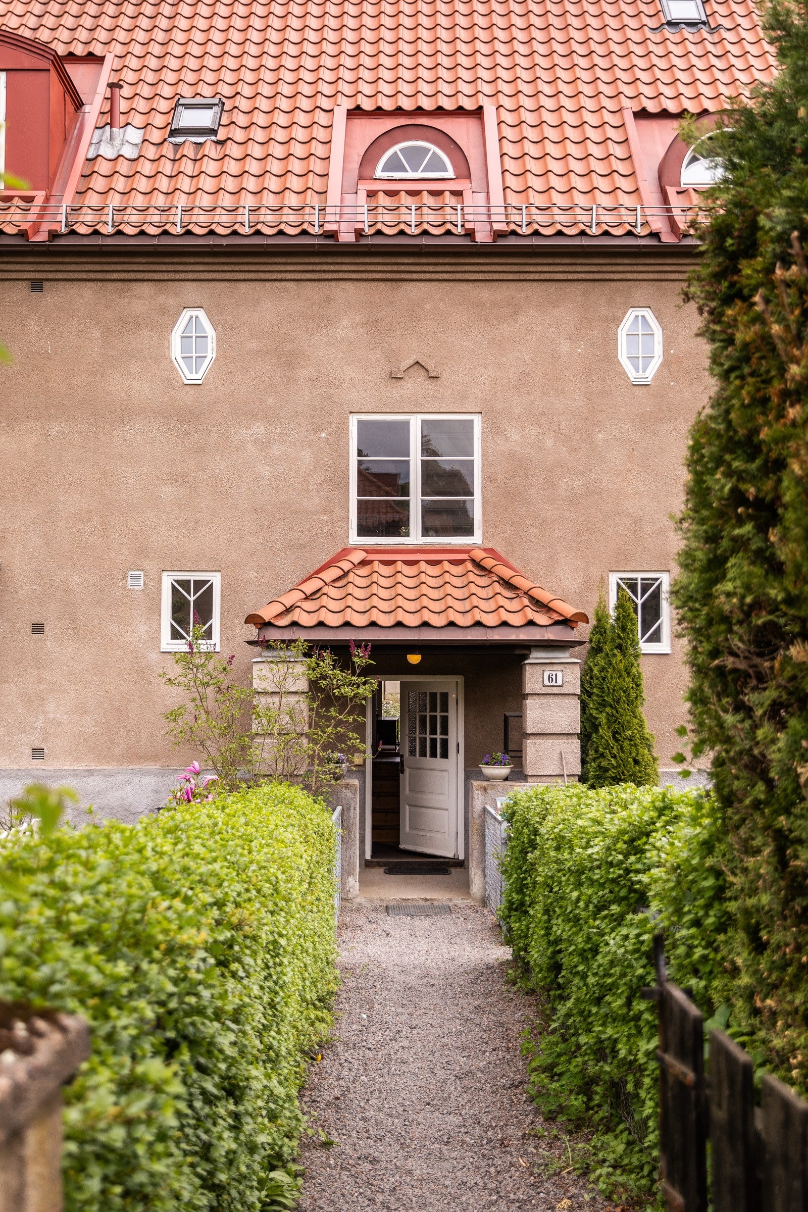 John Colletts allé 61 Galleribilde