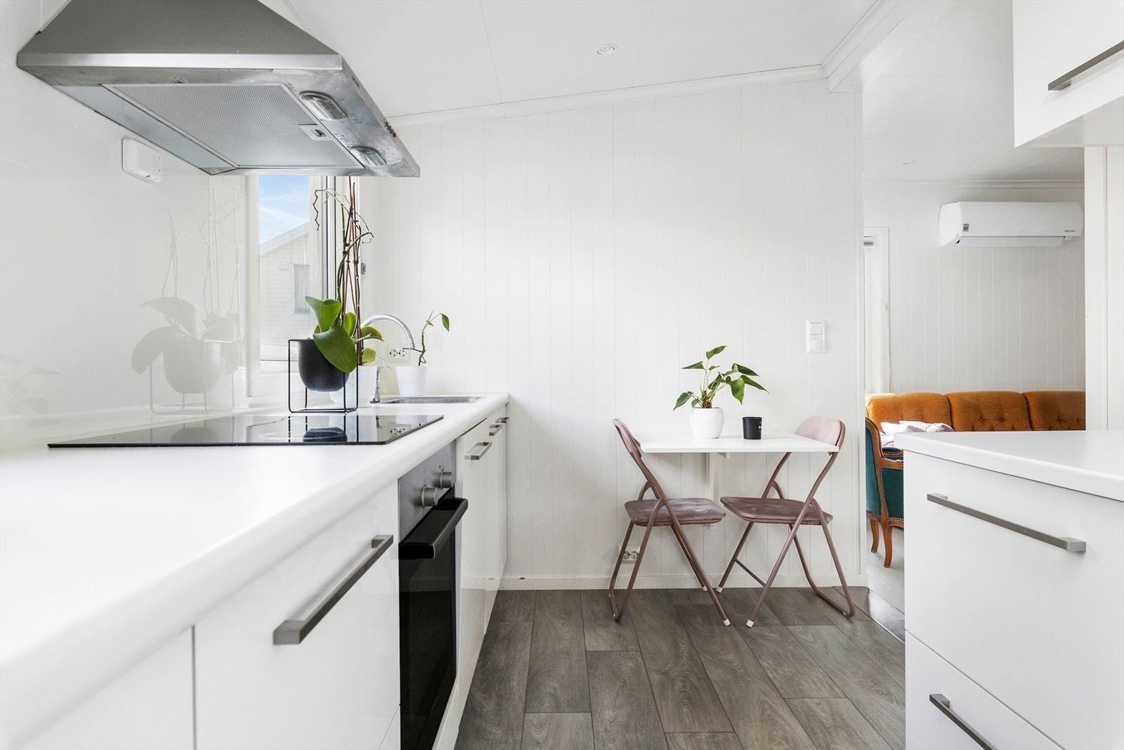 Greit med skap- og benkeplass! Galleribilde