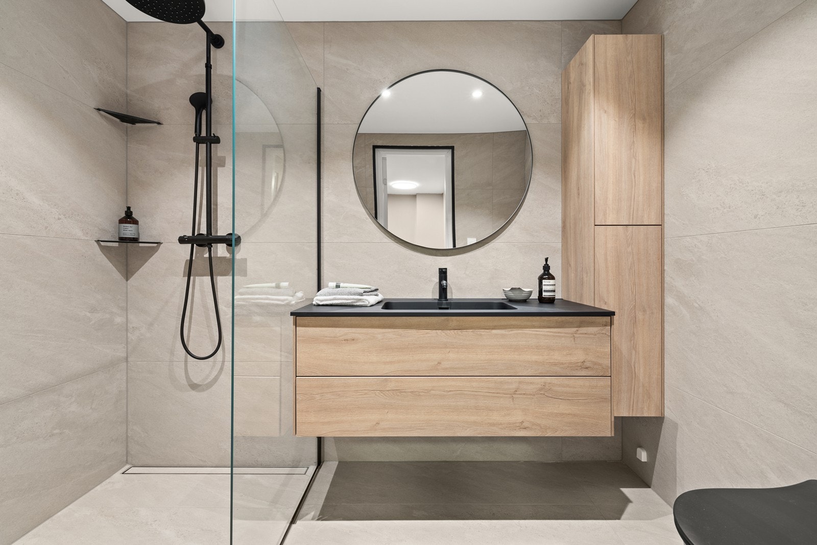 Meget pent oppusset baderom. Galleribilde