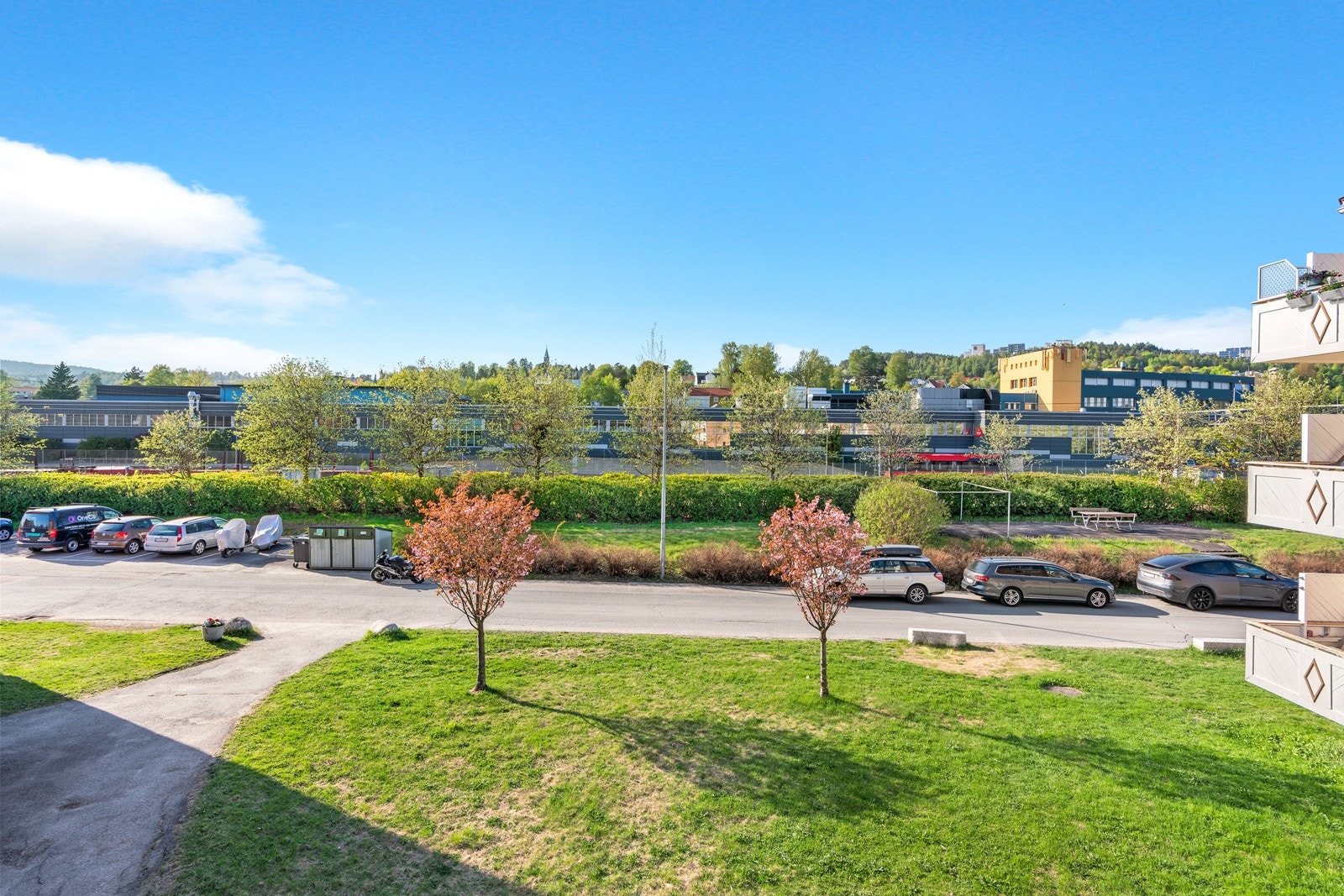 Utsyn fra balkong. Galleribilde