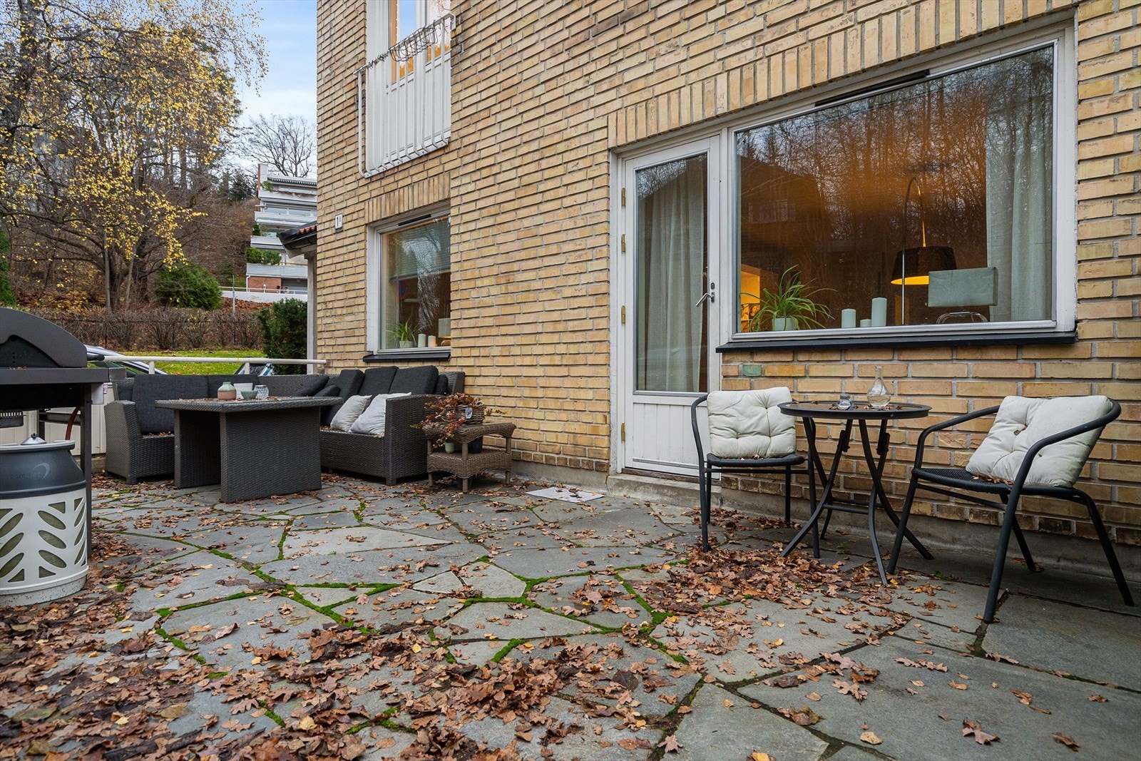Romslig veranda på ca. 23 kvm Galleribilde