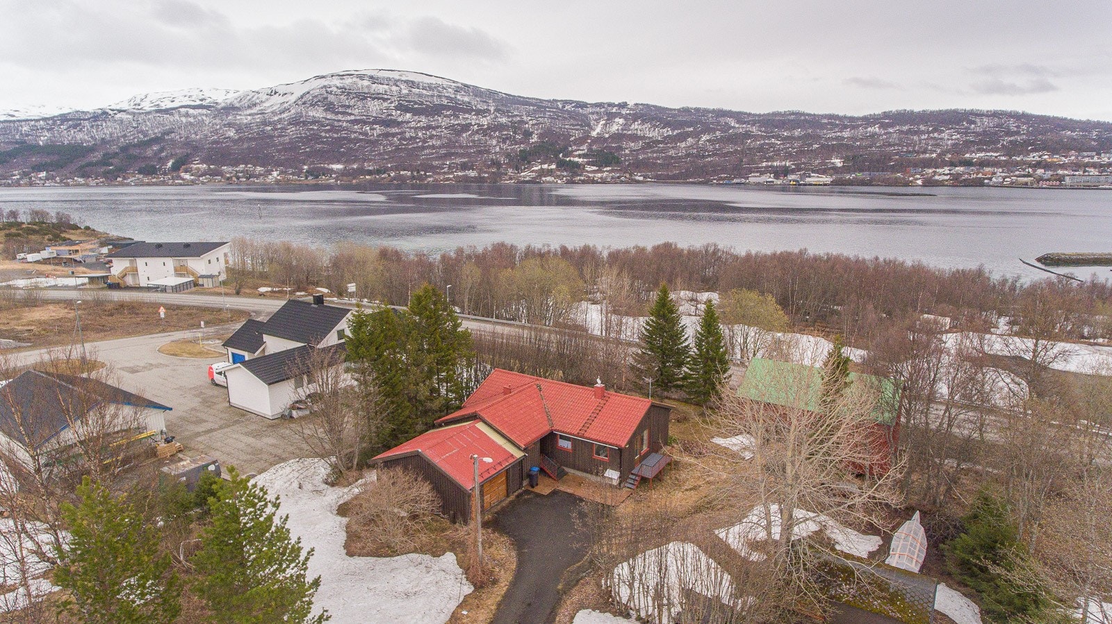 Oversiktsbilde. Galleribilde