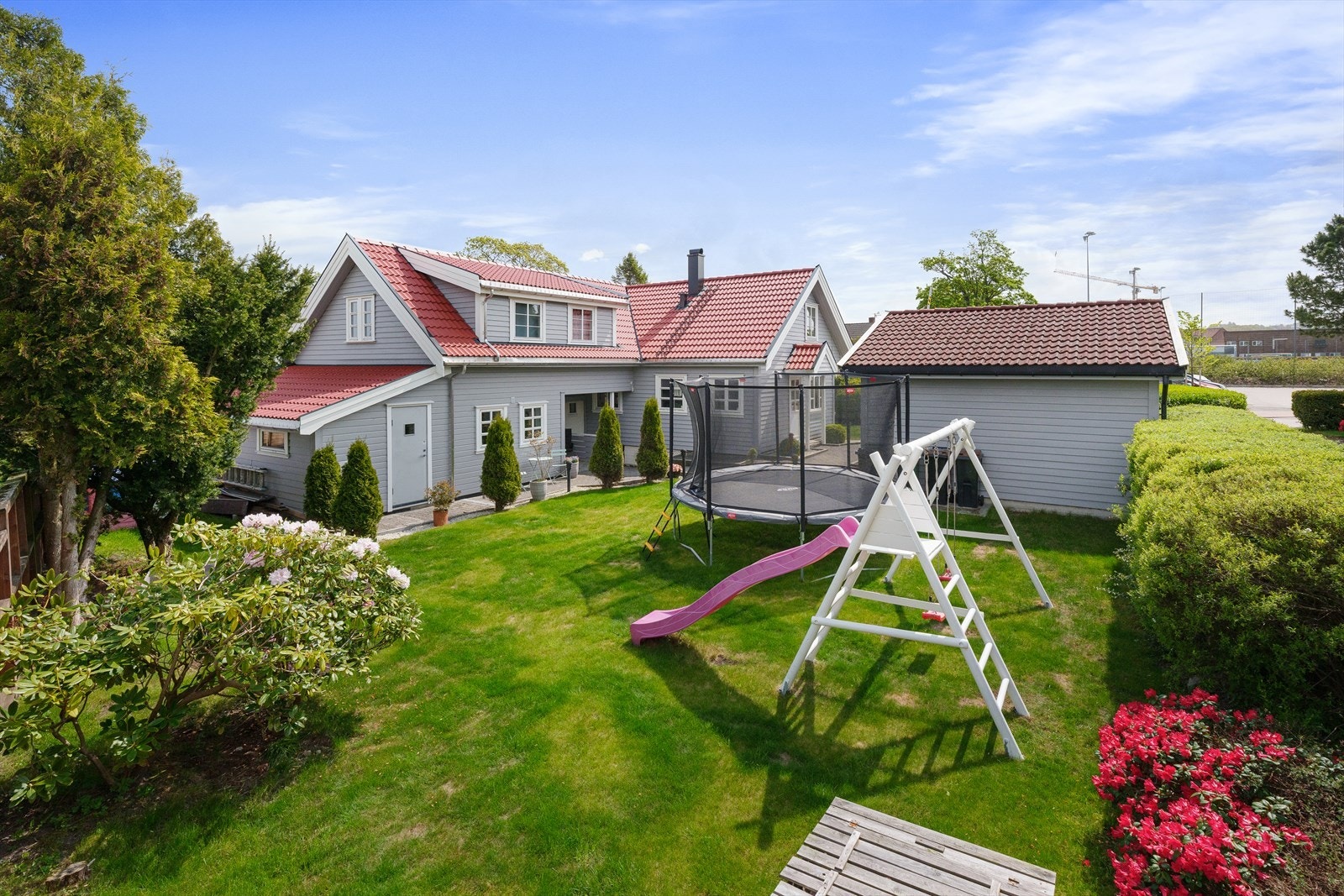EiendomsMegler 1 v/ Fredrik Simonsen presenterer Ordfører Tveteraasgt. 7 Galleribilde