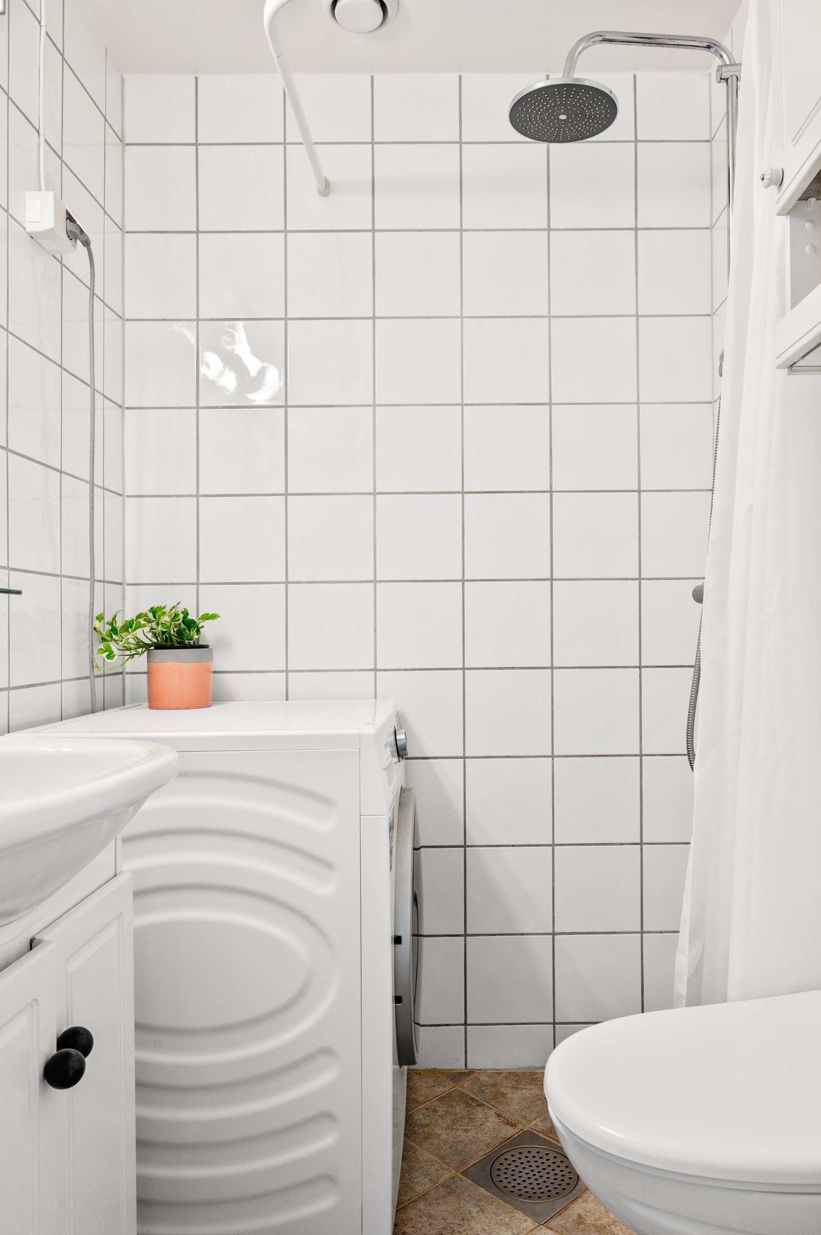 Borettslaget gjennomførte i 2003/04 en bad - og rørrehabilitering. Galleribilde