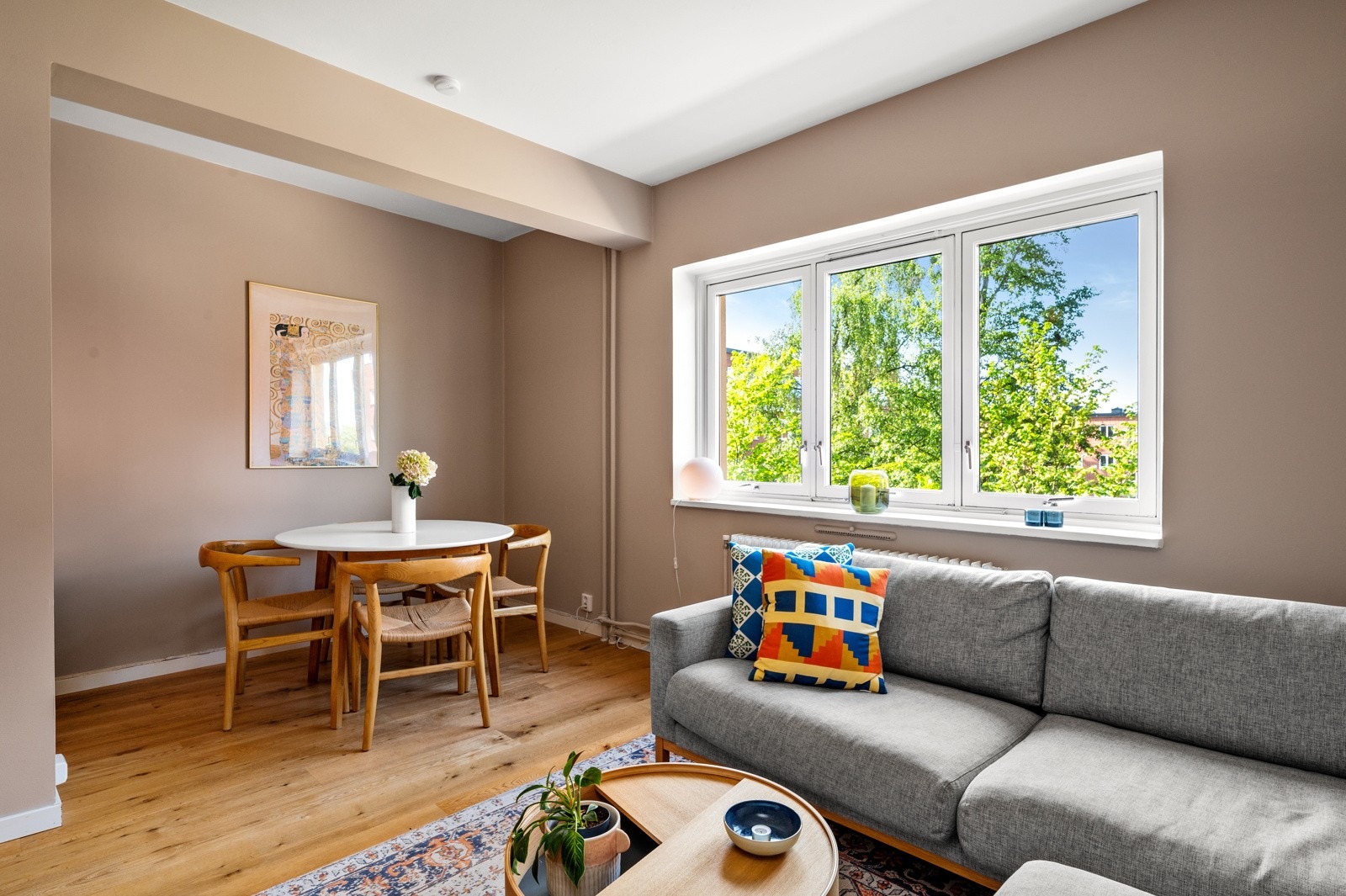 Velkommen til Siloveien 4 - Presentert av EIE eiendomsmegling ved Eiendomsmegler/Partner Aida Rajic. Galleribilde