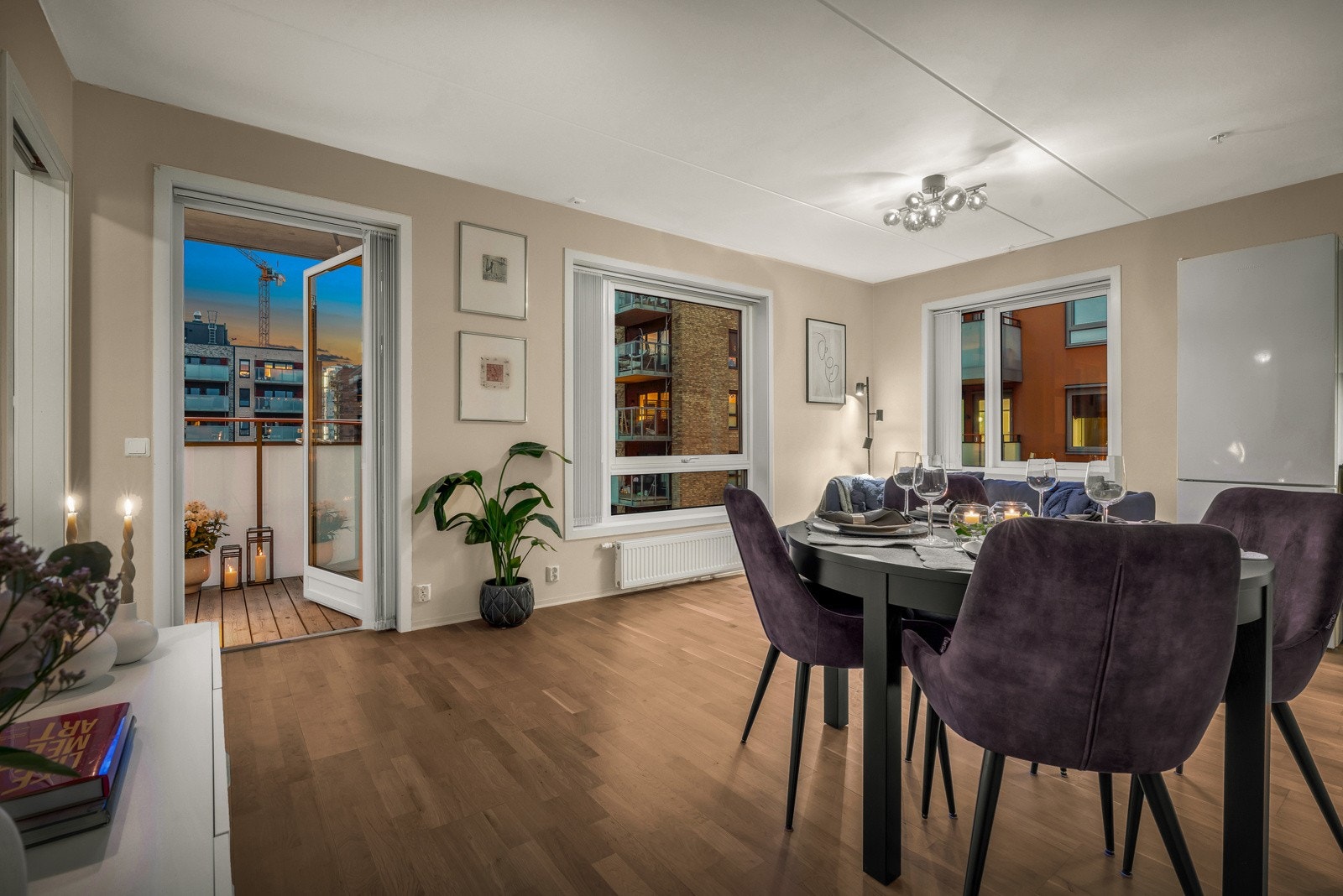 Kveldsmodus i stuen! Galleribilde