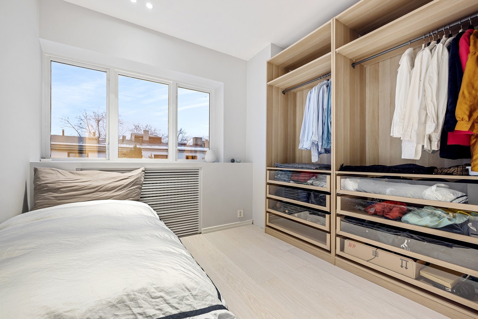 Soverom 2 - Perfekt som barnerom, gjesterom, omkledningsrom eller kontor. Galleribilde