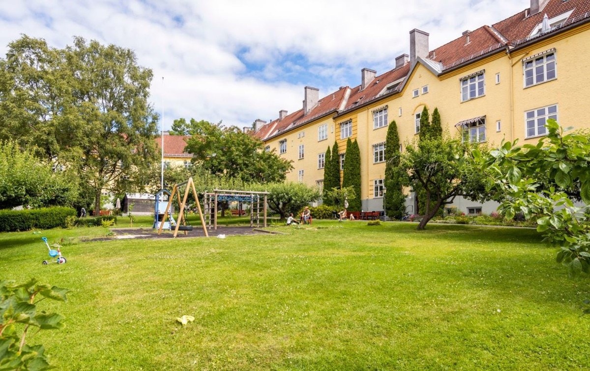 Her bor du meget sentralt og attraktivt til på Torshov, i en flott og æreverdig bygård fra 1924. Galleribilde