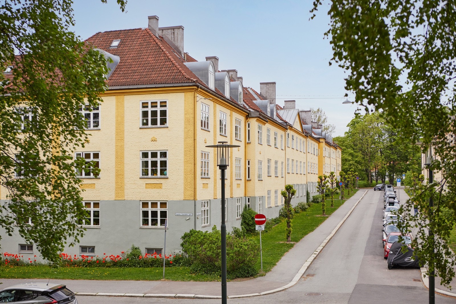 Leiligheten ligger midt på Torshov og er en av de mest populære bydelene i sentrale Oslo! Galleribilde