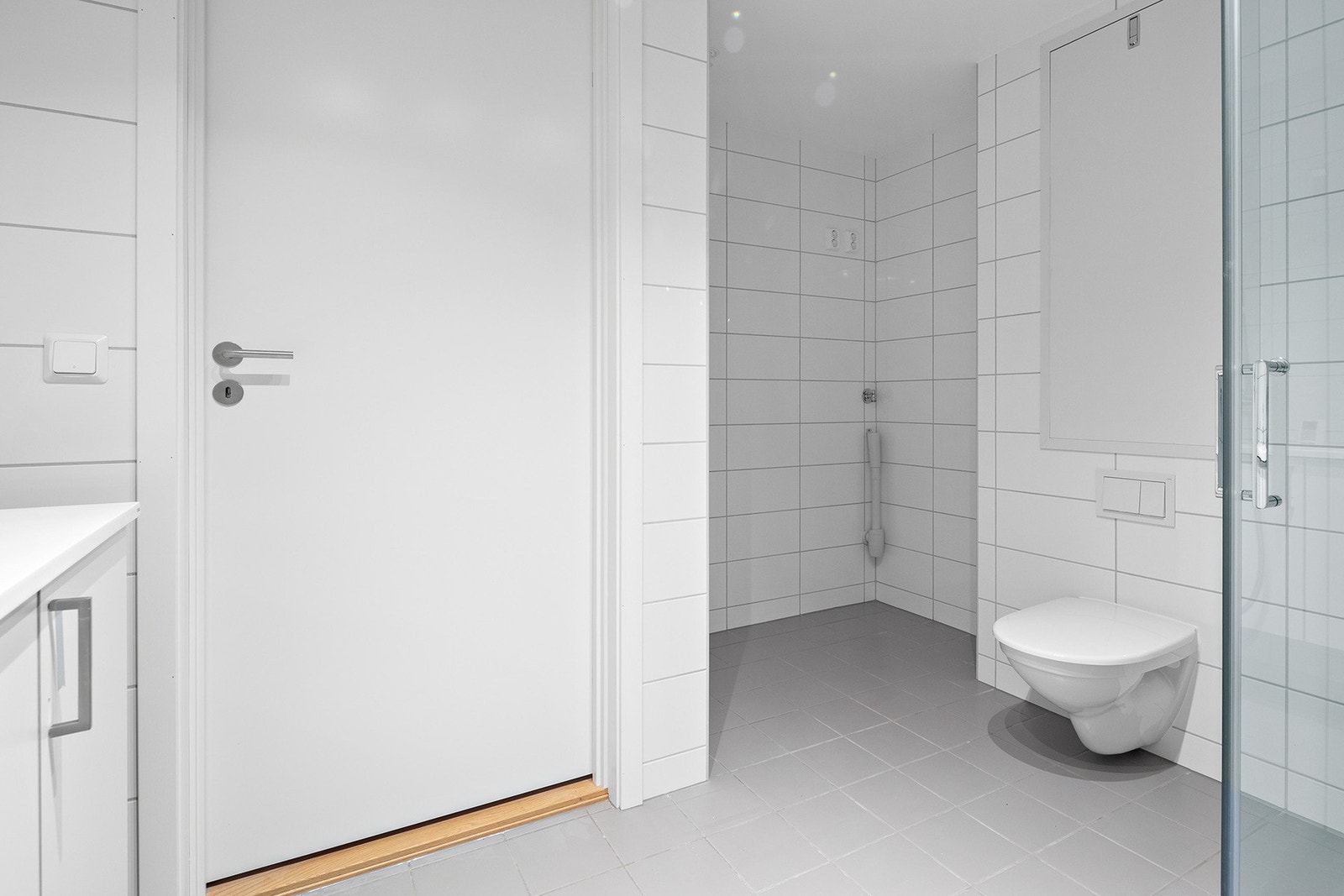 På badet har du opplegg til vaskemaskin. Galleribilde