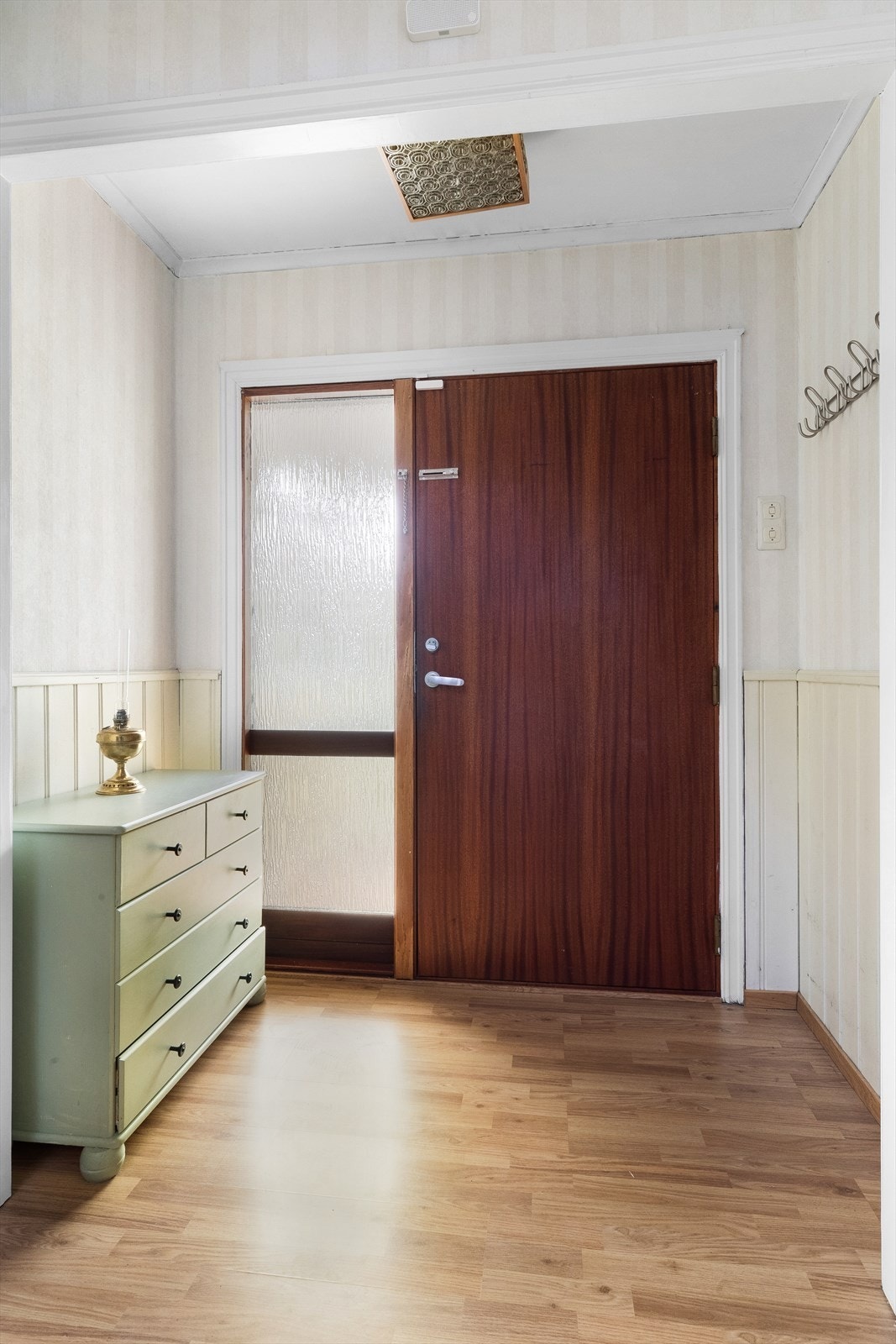 Inngangsparti. Galleribilde