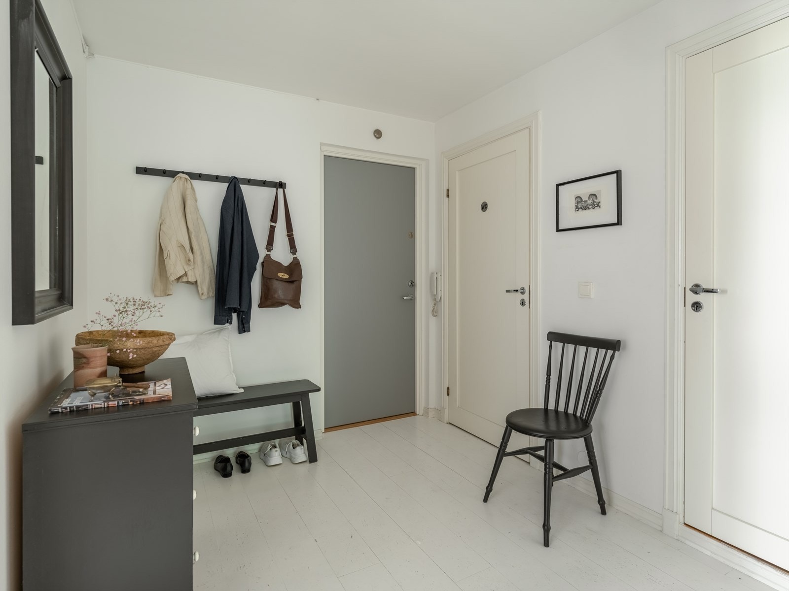 Entré. Galleribilde