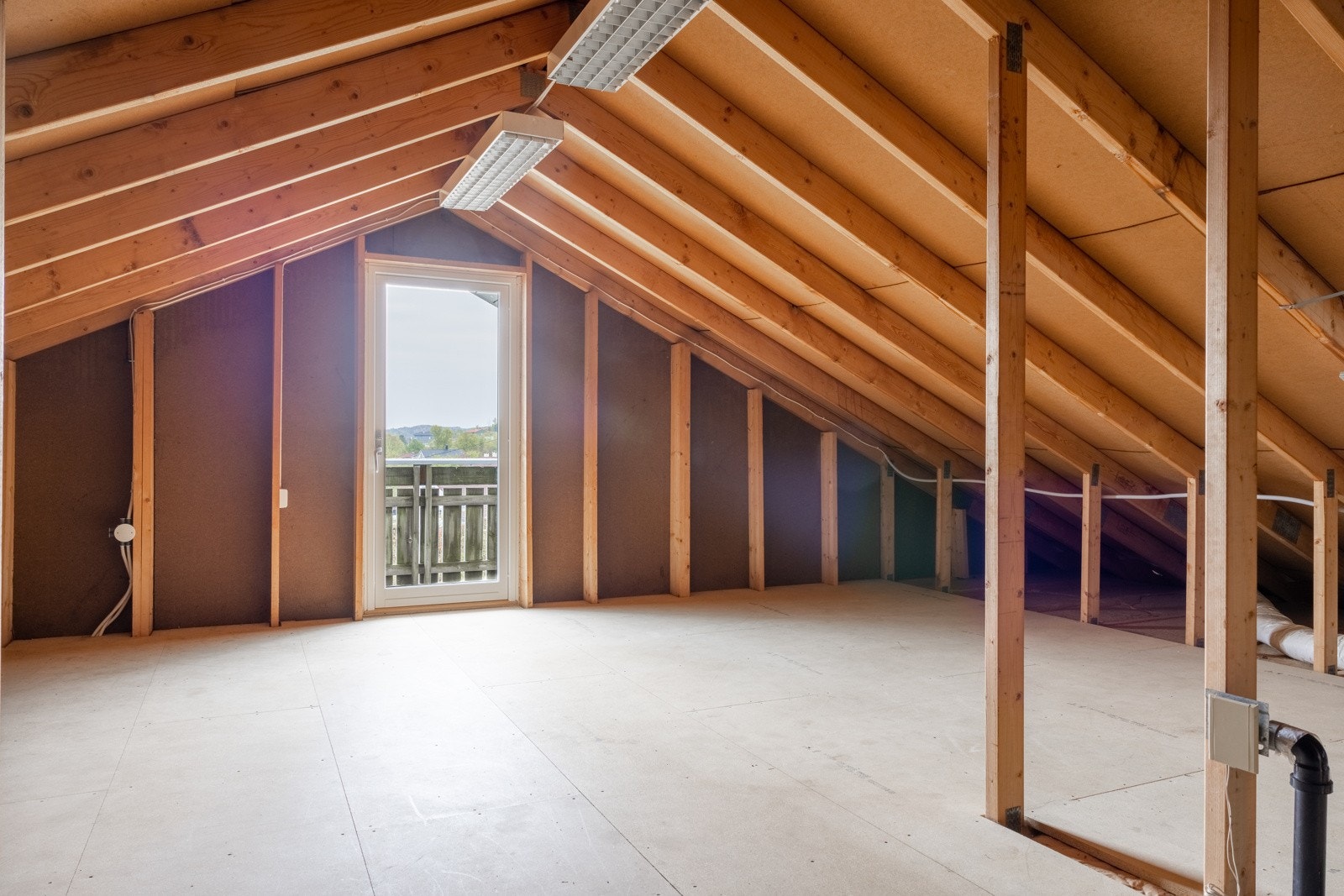 Uinnredet loft Galleribilde