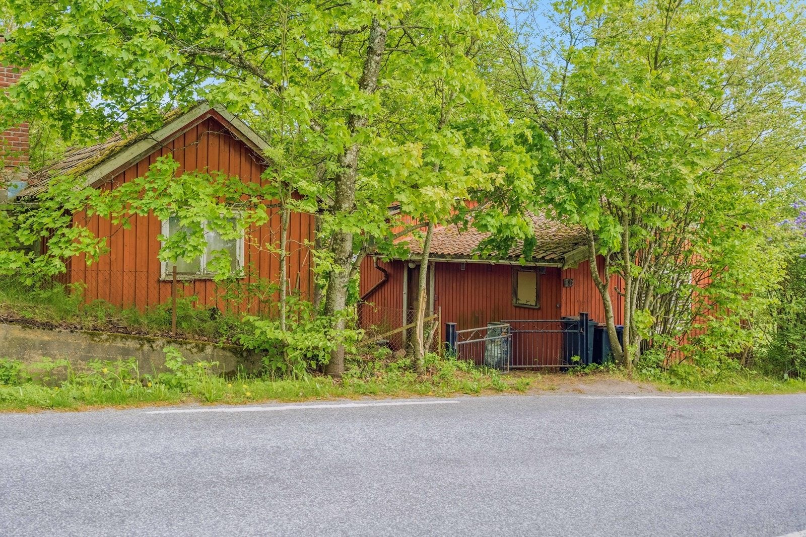 VELKOMMEN TIL RÅSTADVEIEN 187 Galleribilde