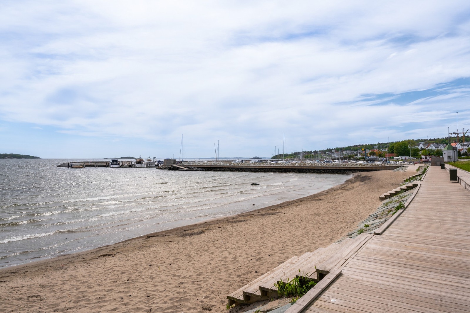 Stranden som en av de nærmeste naboene Galleribilde