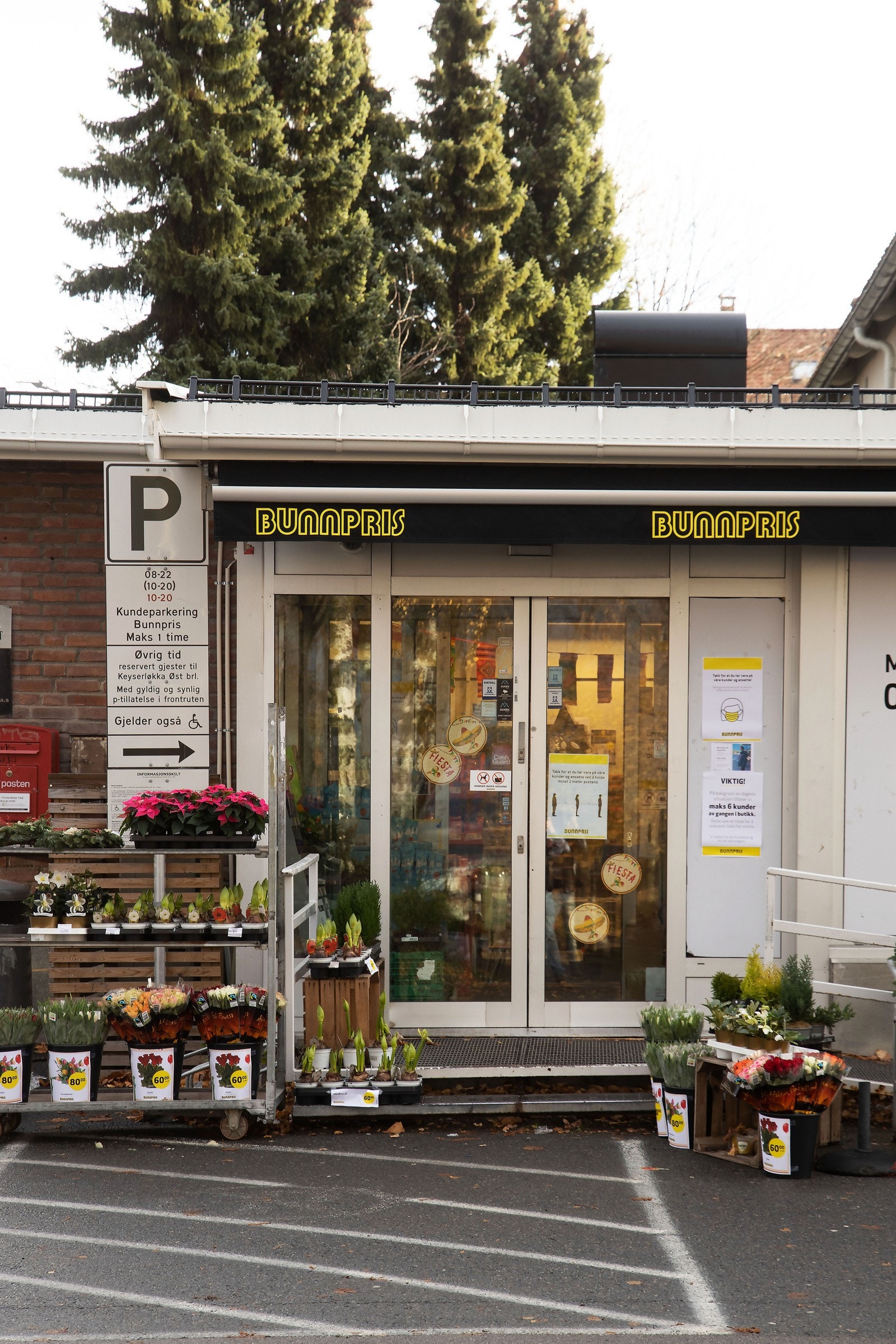 Bunnpris på område er også søndagsåpent. Galleribilde