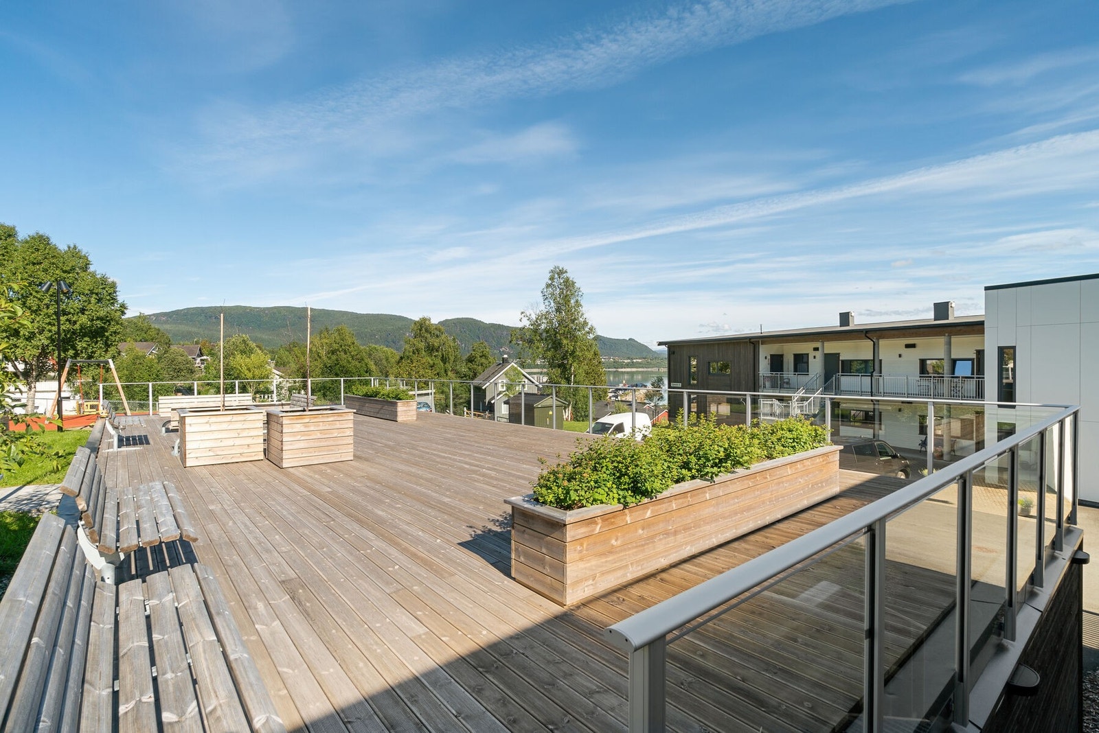 Det er i tillegg en felles terrasse, hvor du kan nyte meget gode solforhold. Galleribilde