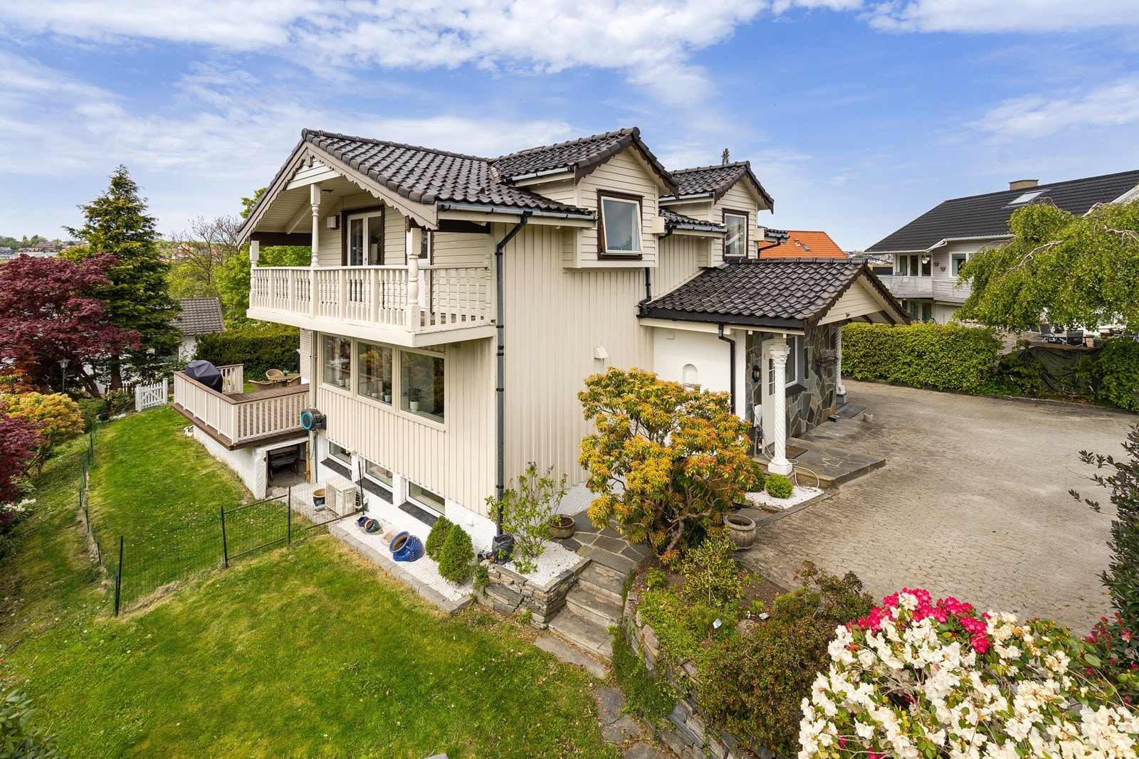 Dette er virkelig en flott eiendom som har det meste! Galleribilde