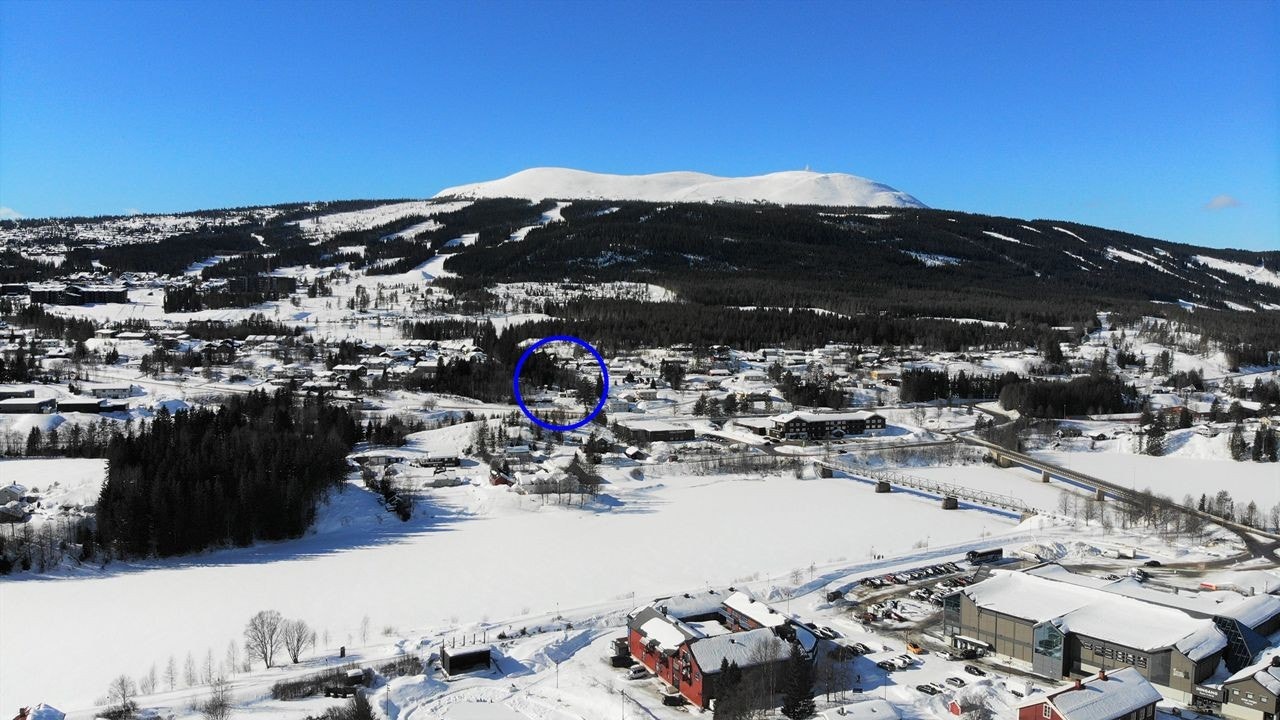 Nærhet til sentrum, elve- og fjellaktiviteter Galleribilde