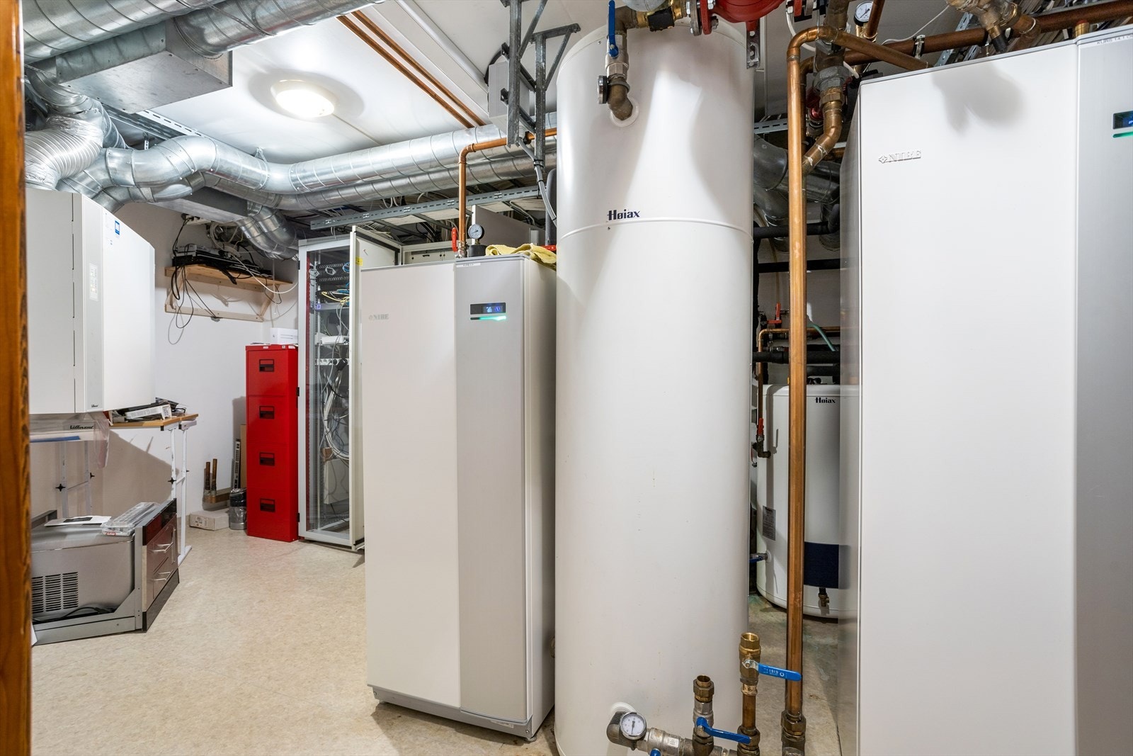 Tekniskrom med varmepumpe fra 2021 Galleribilde