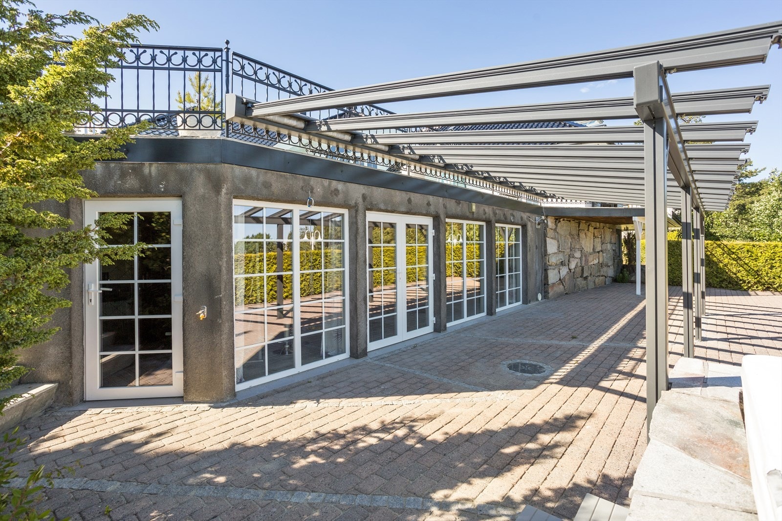 Uteområde ved spa og trimavdeling Galleribilde