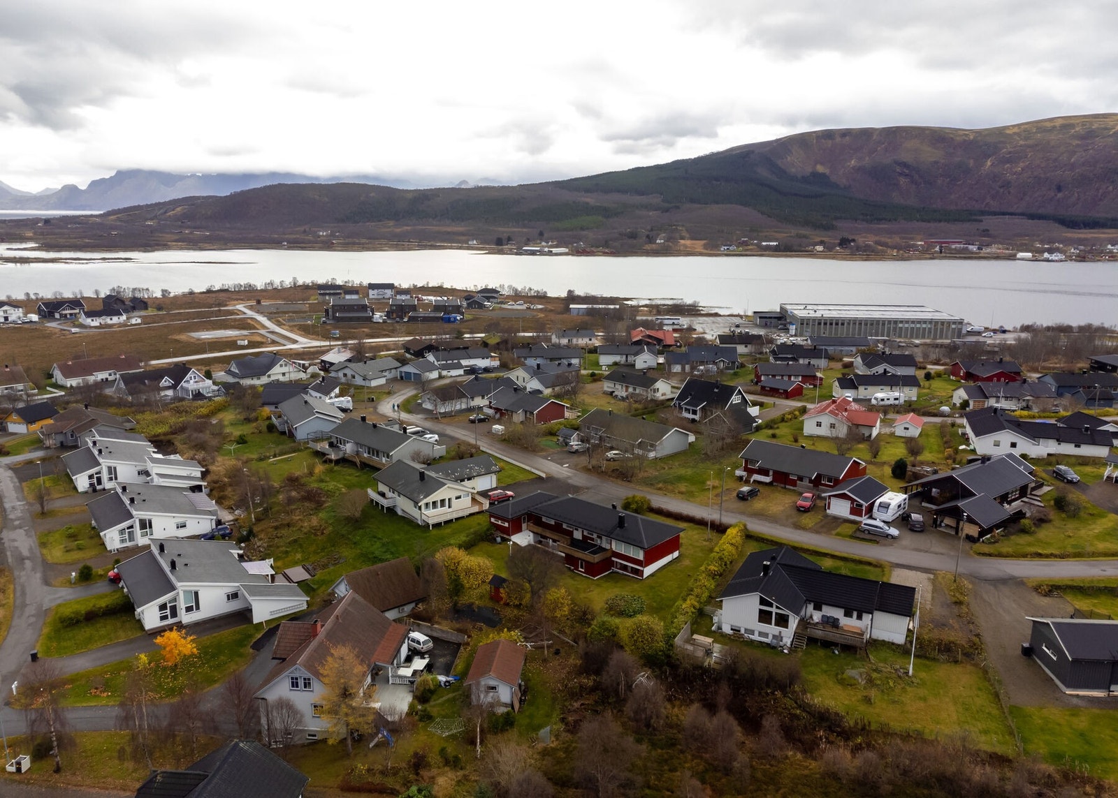 God beliggenhet i et etablert og populært boligområde på Børøya Galleribilde