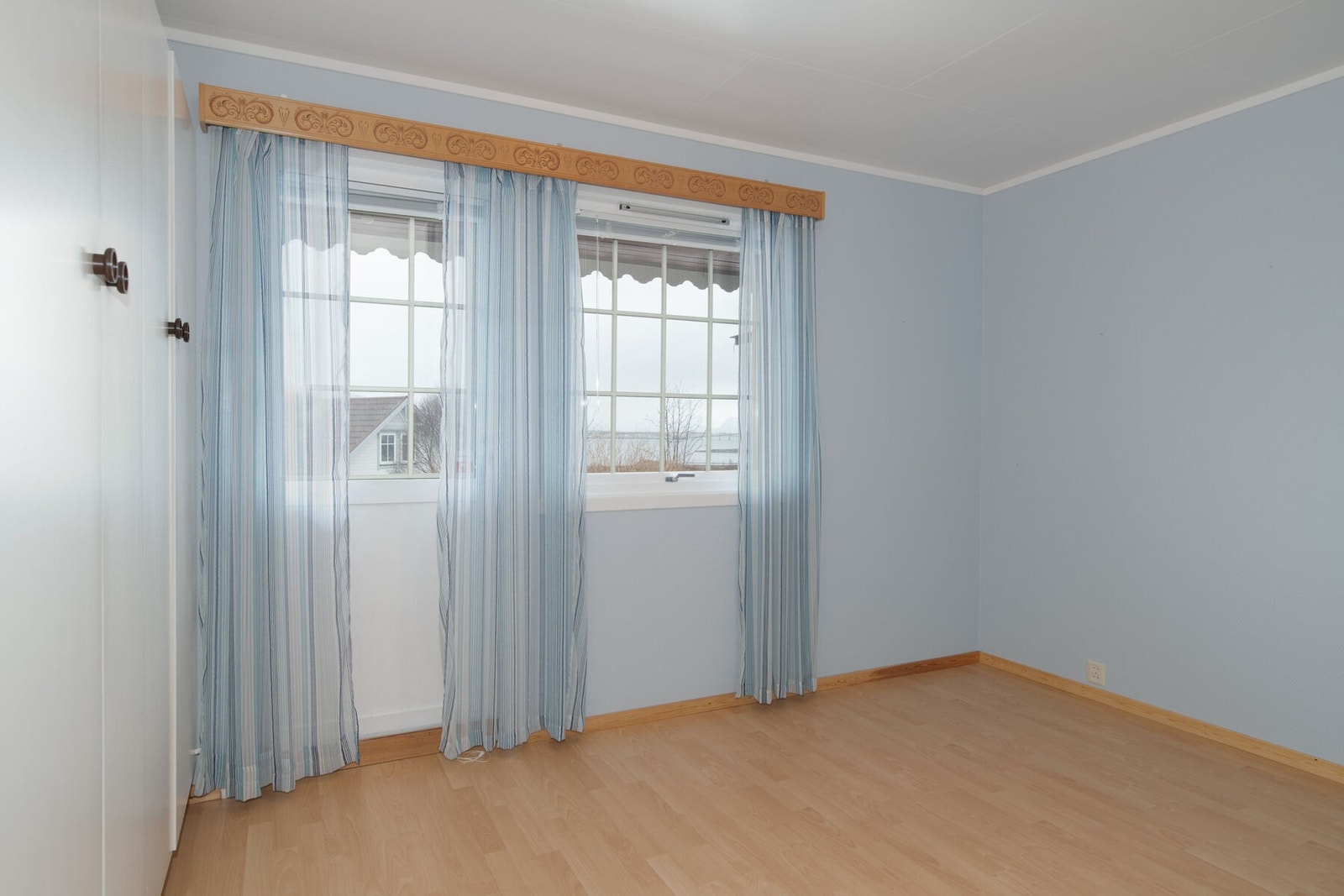 Soverom 5 med sjøutsikt Galleribilde